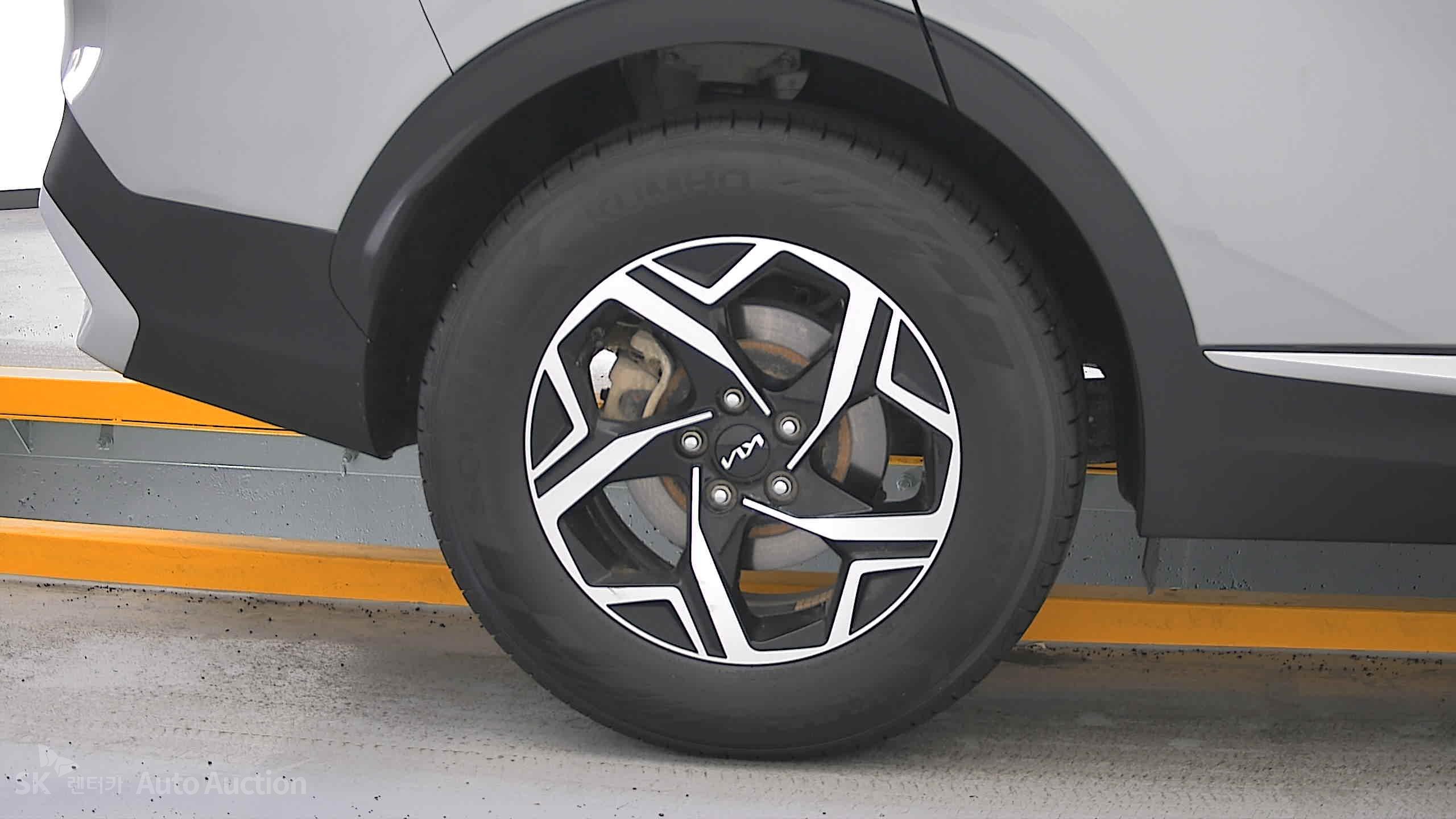2024 - kia sportage