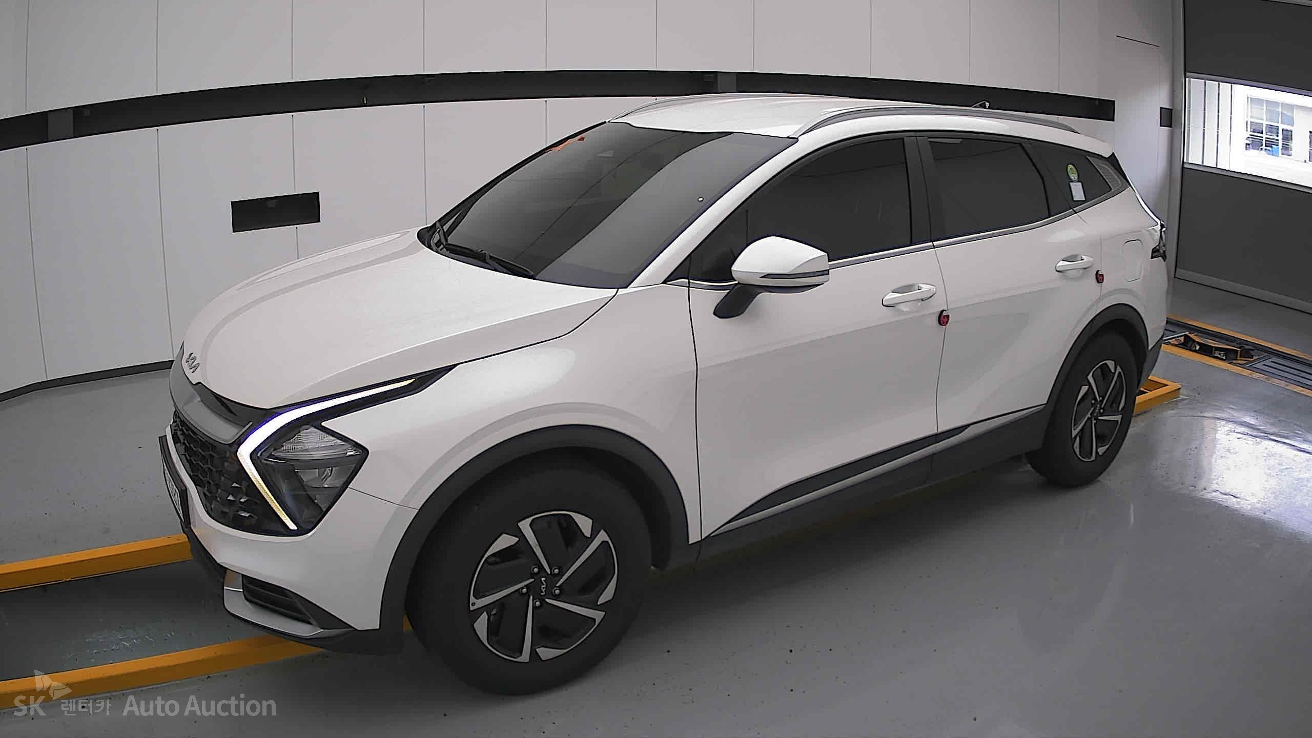 2023 - kia sportage
