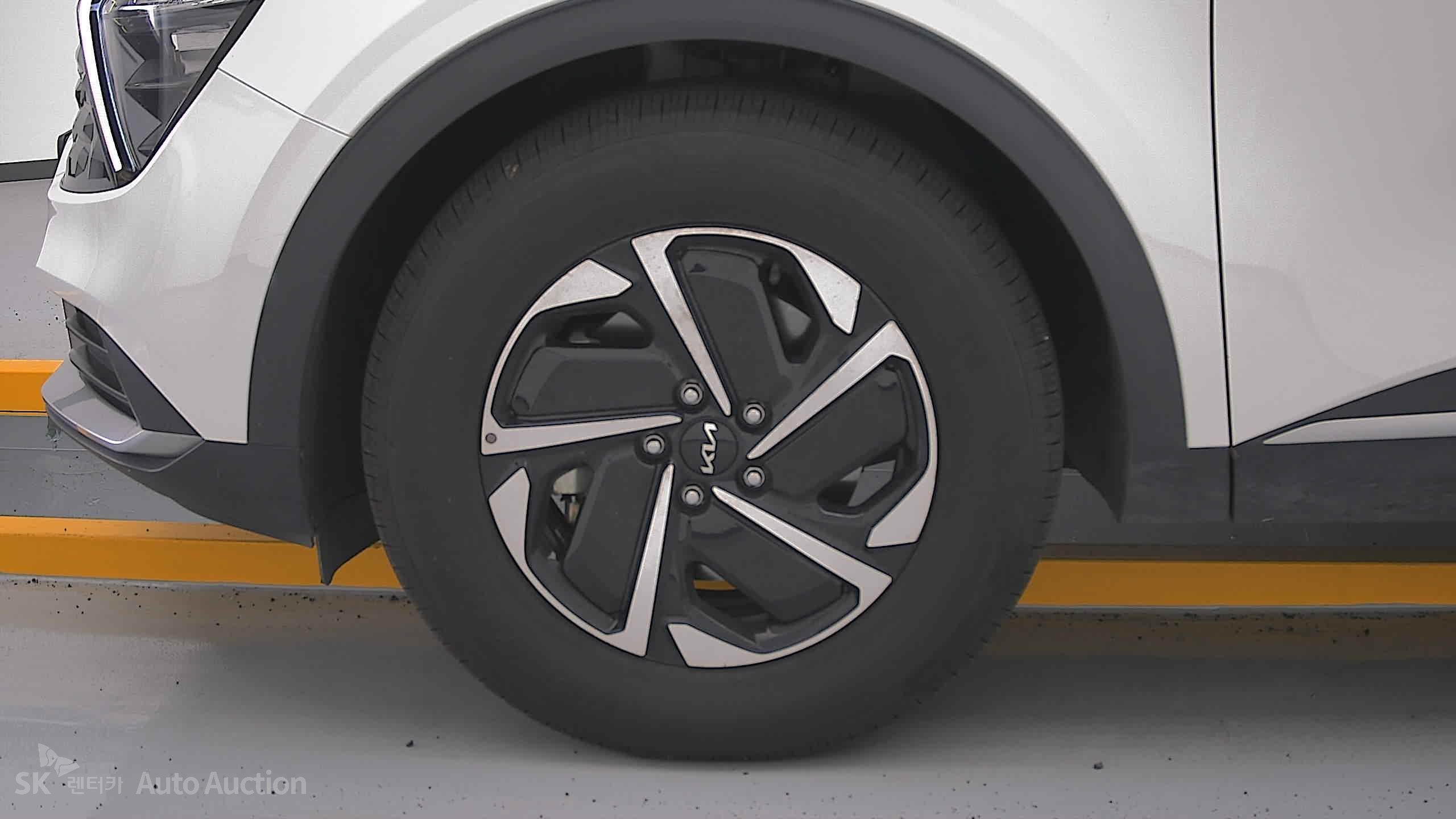 2023 - kia sportage