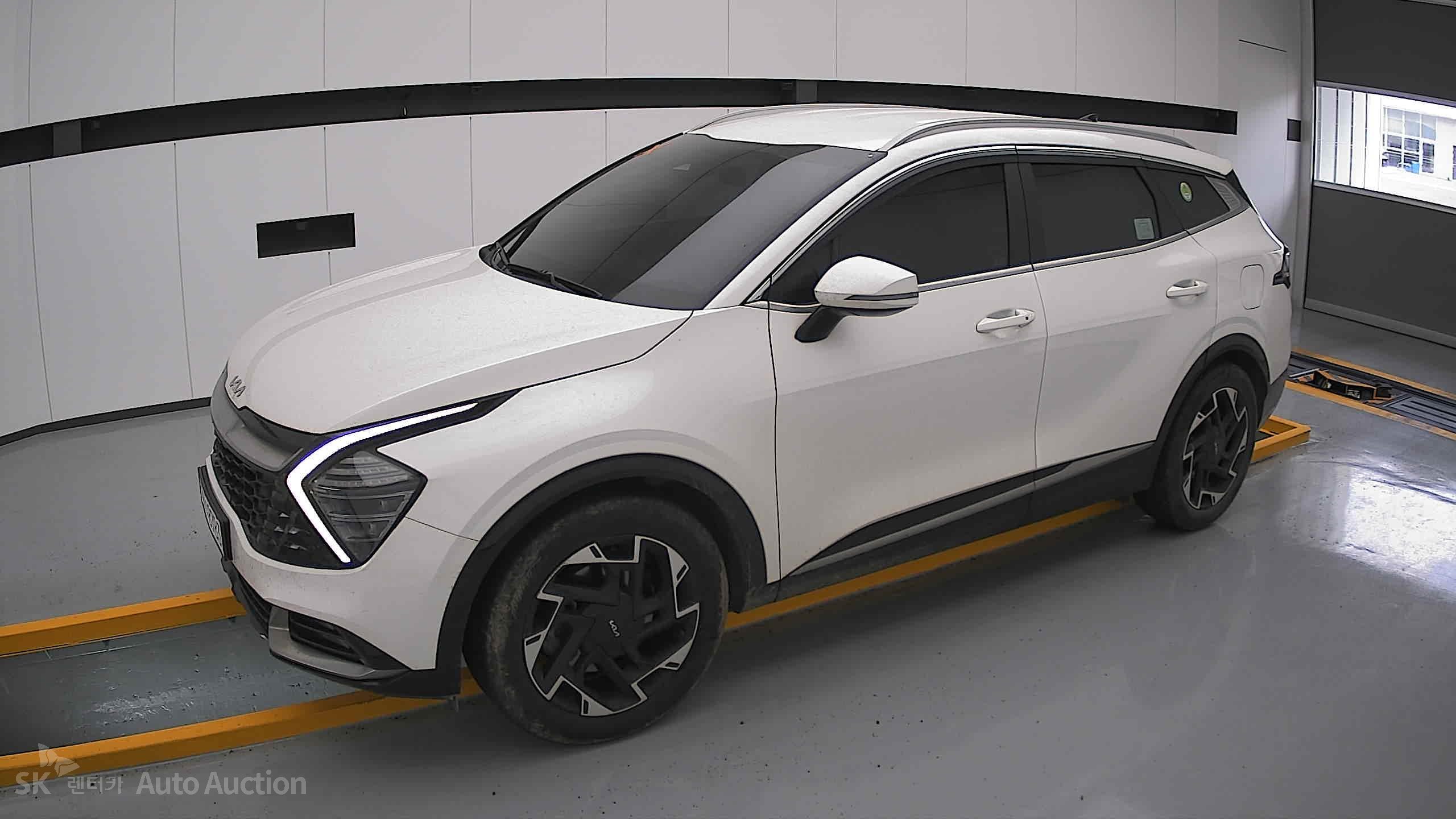 2023 - kia sportage