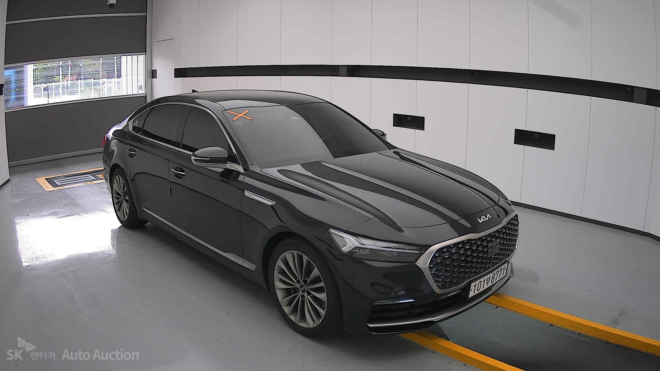 2022 - kia k9