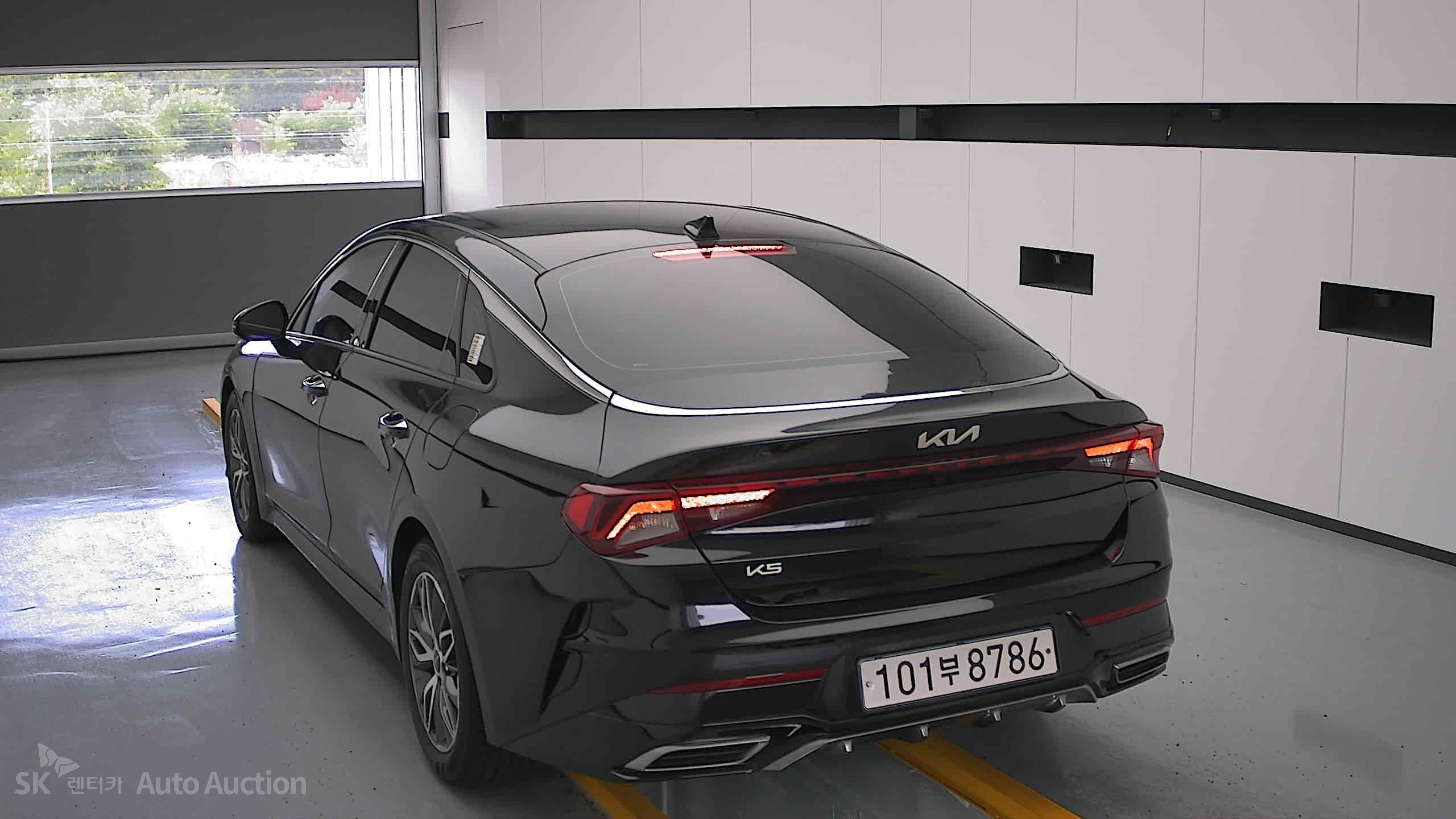 2023 - kia k5