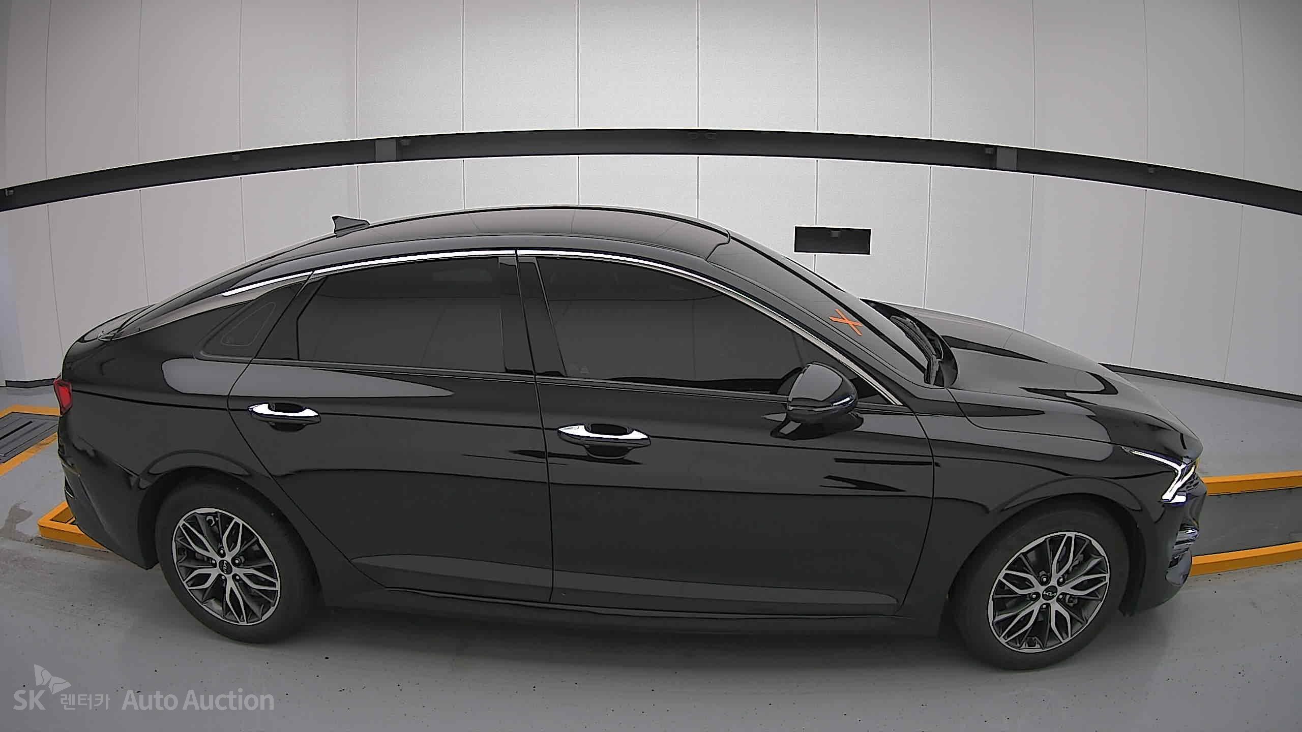 2023 - kia k5