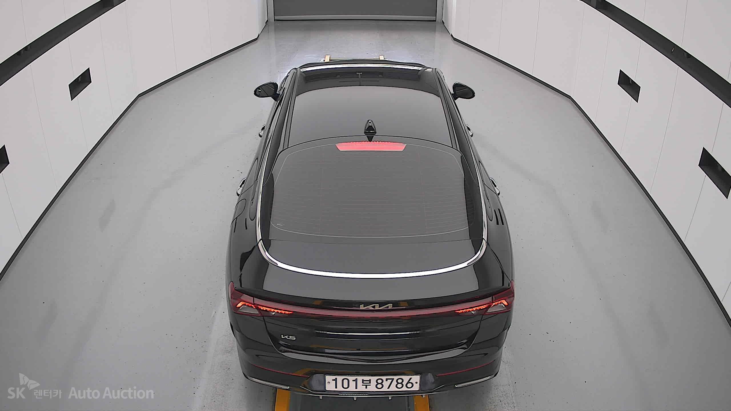 2023 - kia k5
