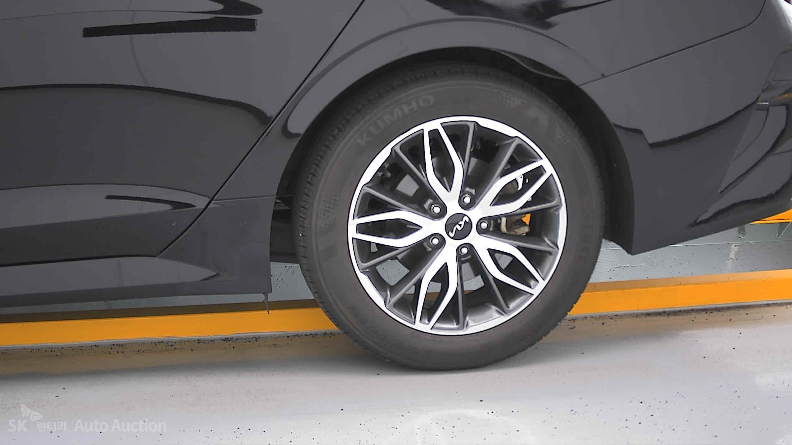 2023 - kia k5