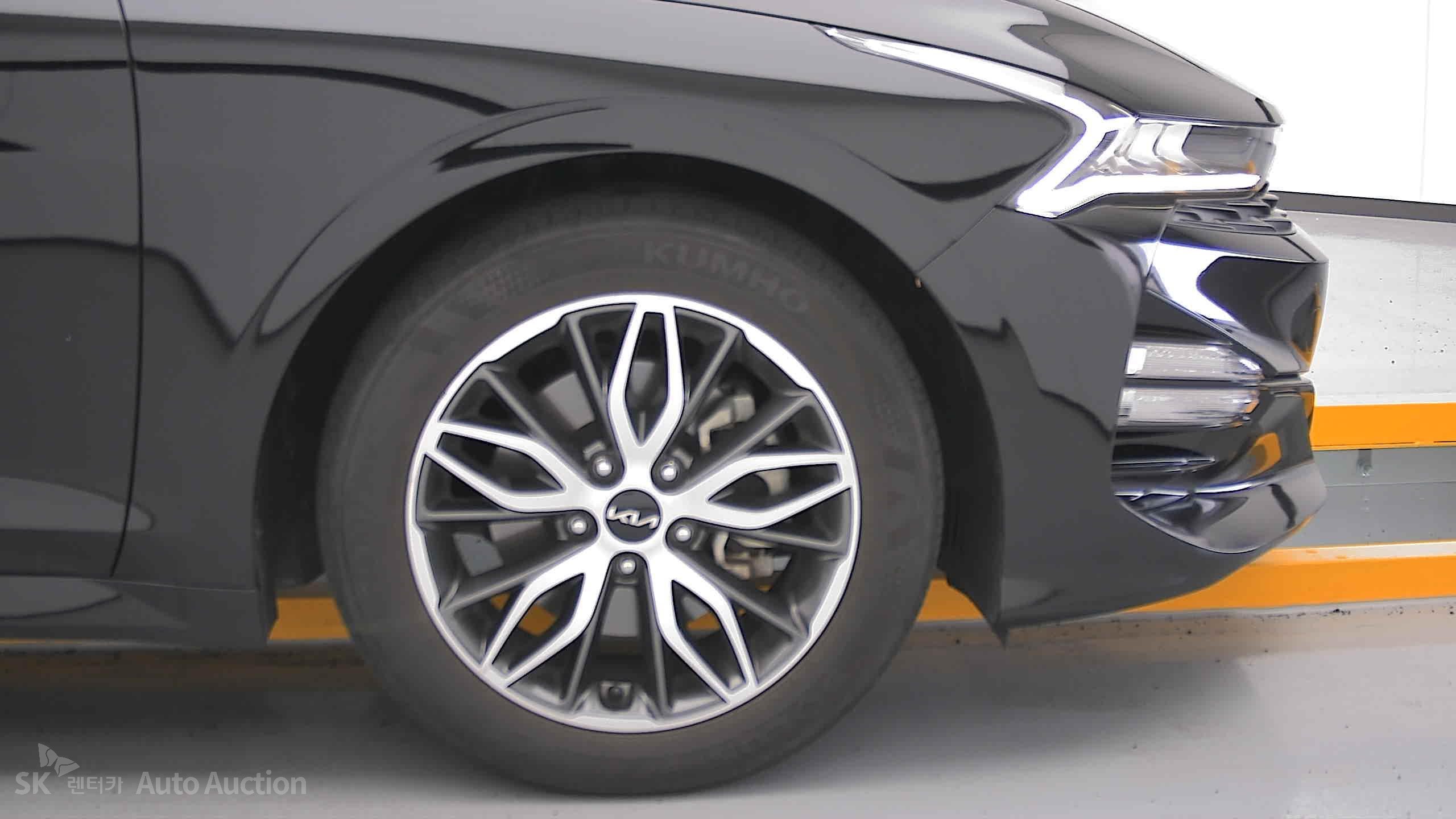 2023 - kia k5
