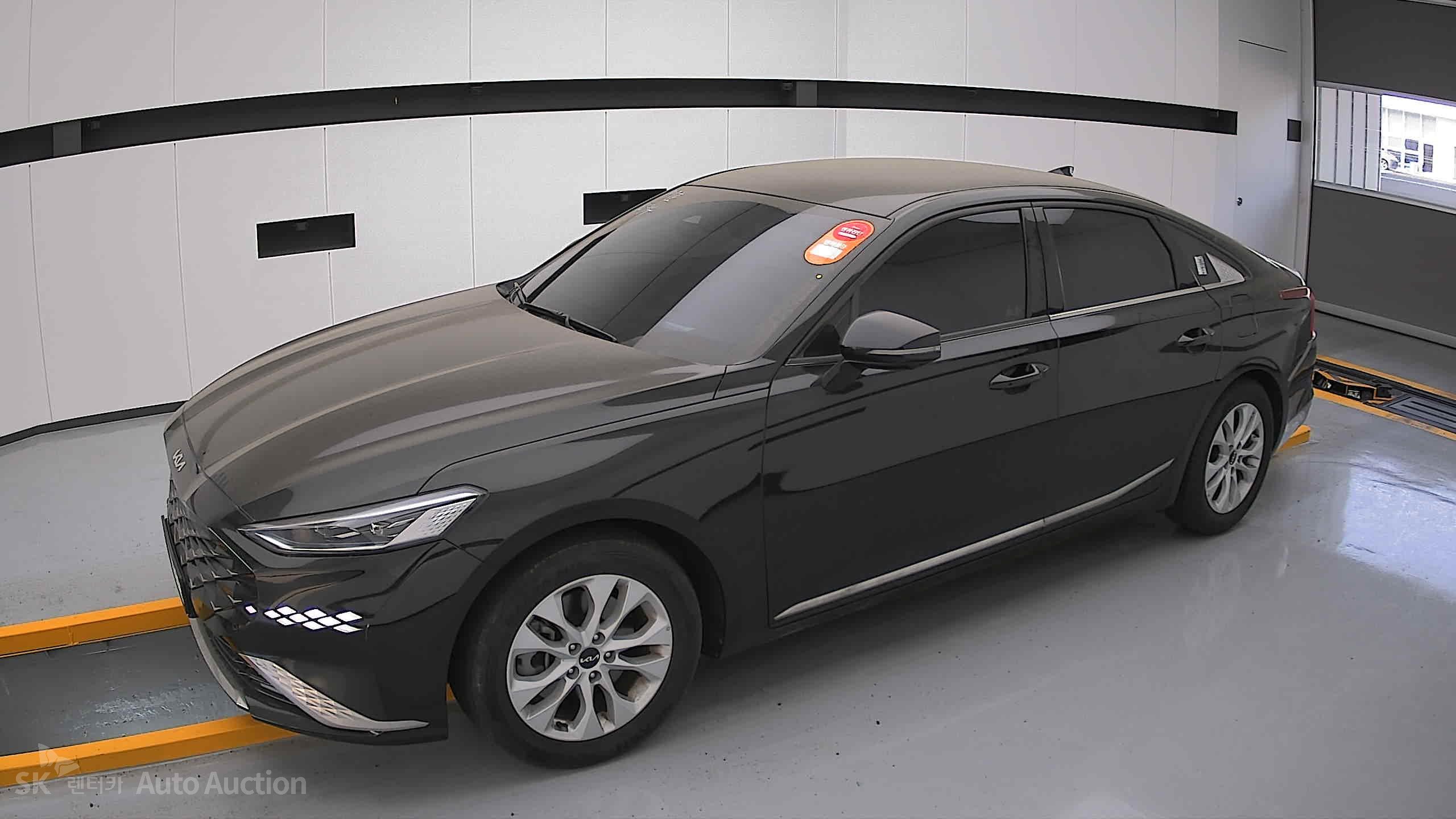 2022 - kia k8
