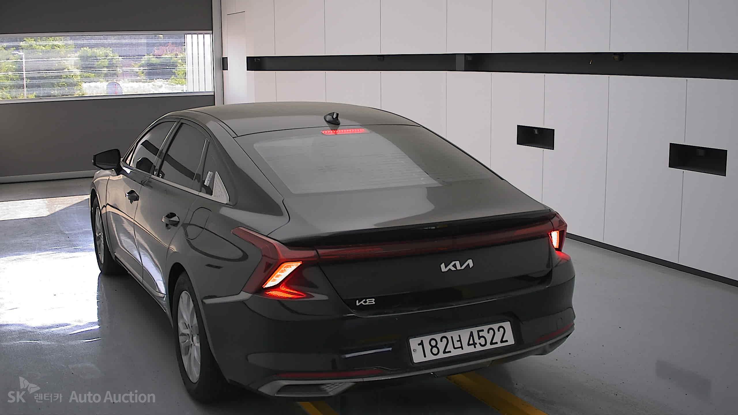 2022 - kia k8