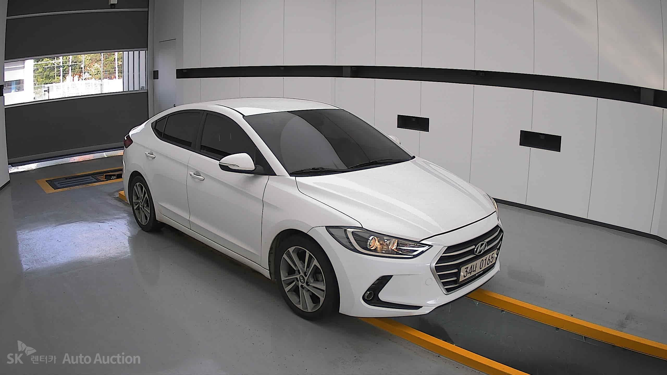 2017 - hyundai avante ad