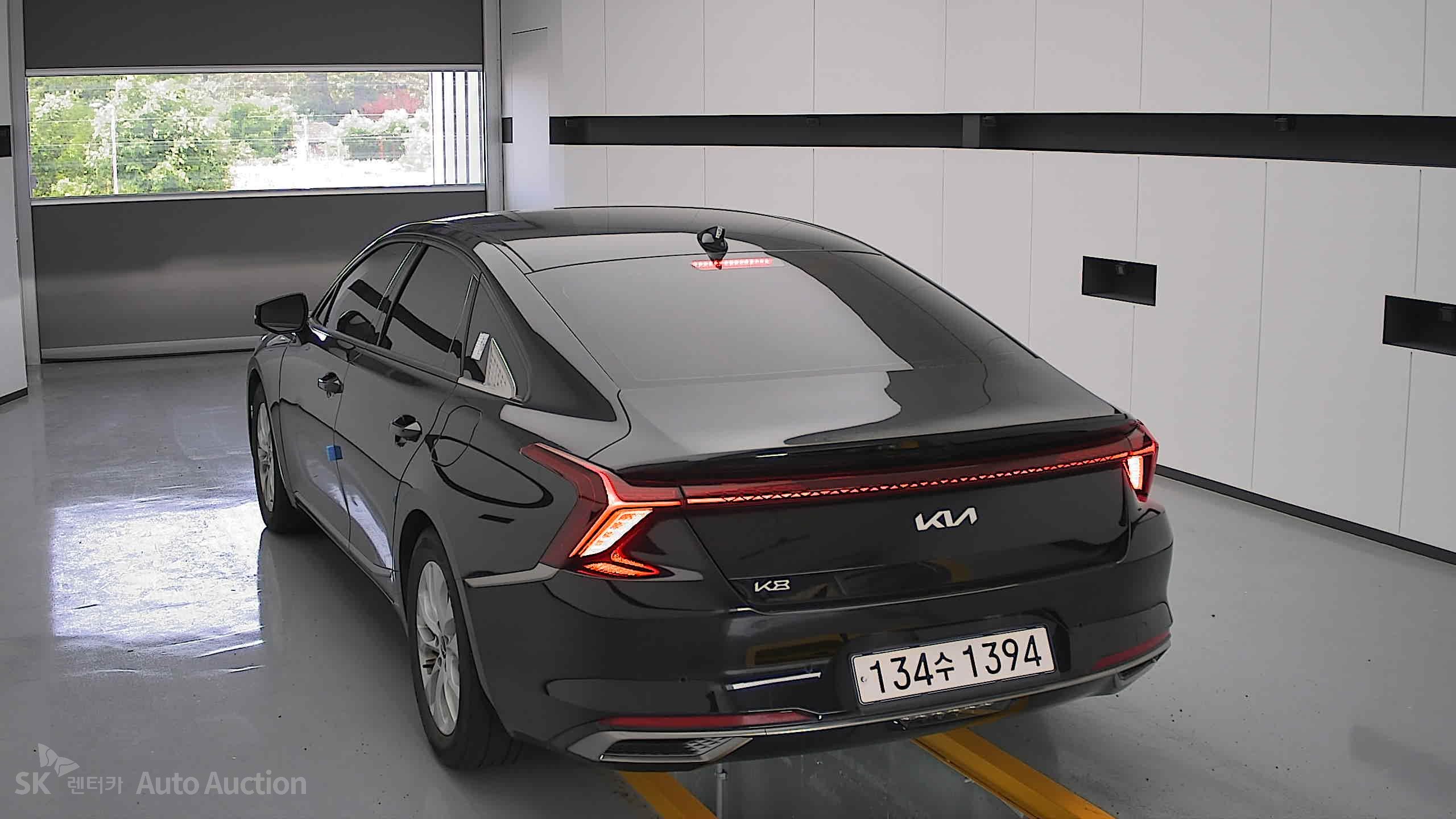 2022 - kia k8
