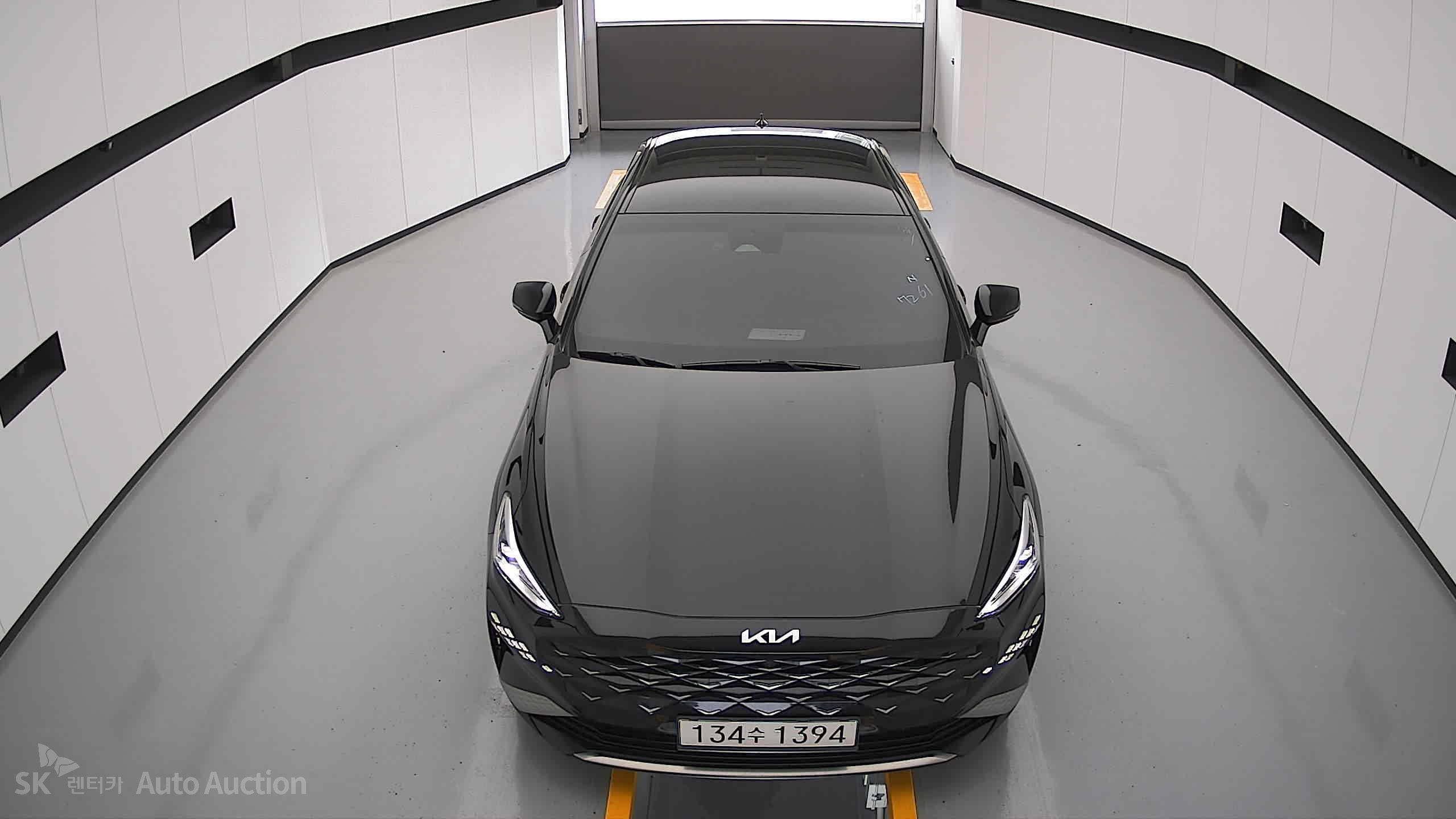 2022 - kia k8