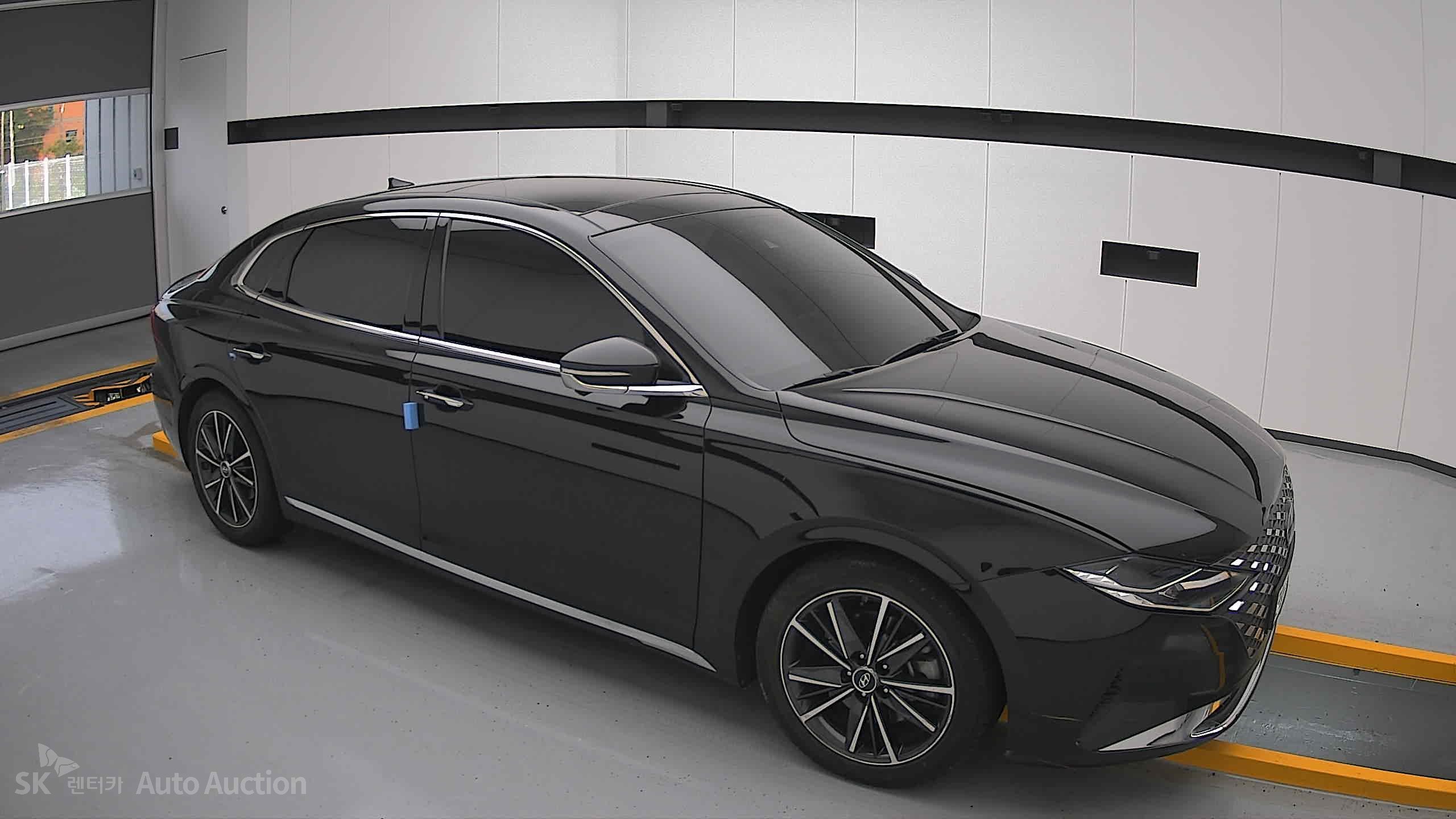 2022 - hyundai grandeur