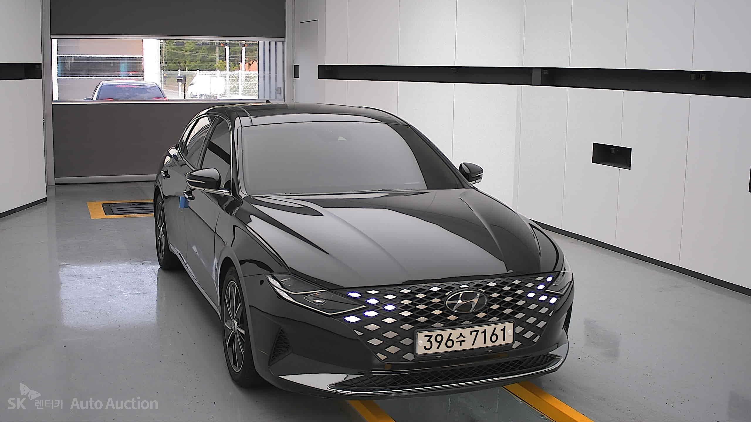 2022 - hyundai grandeur