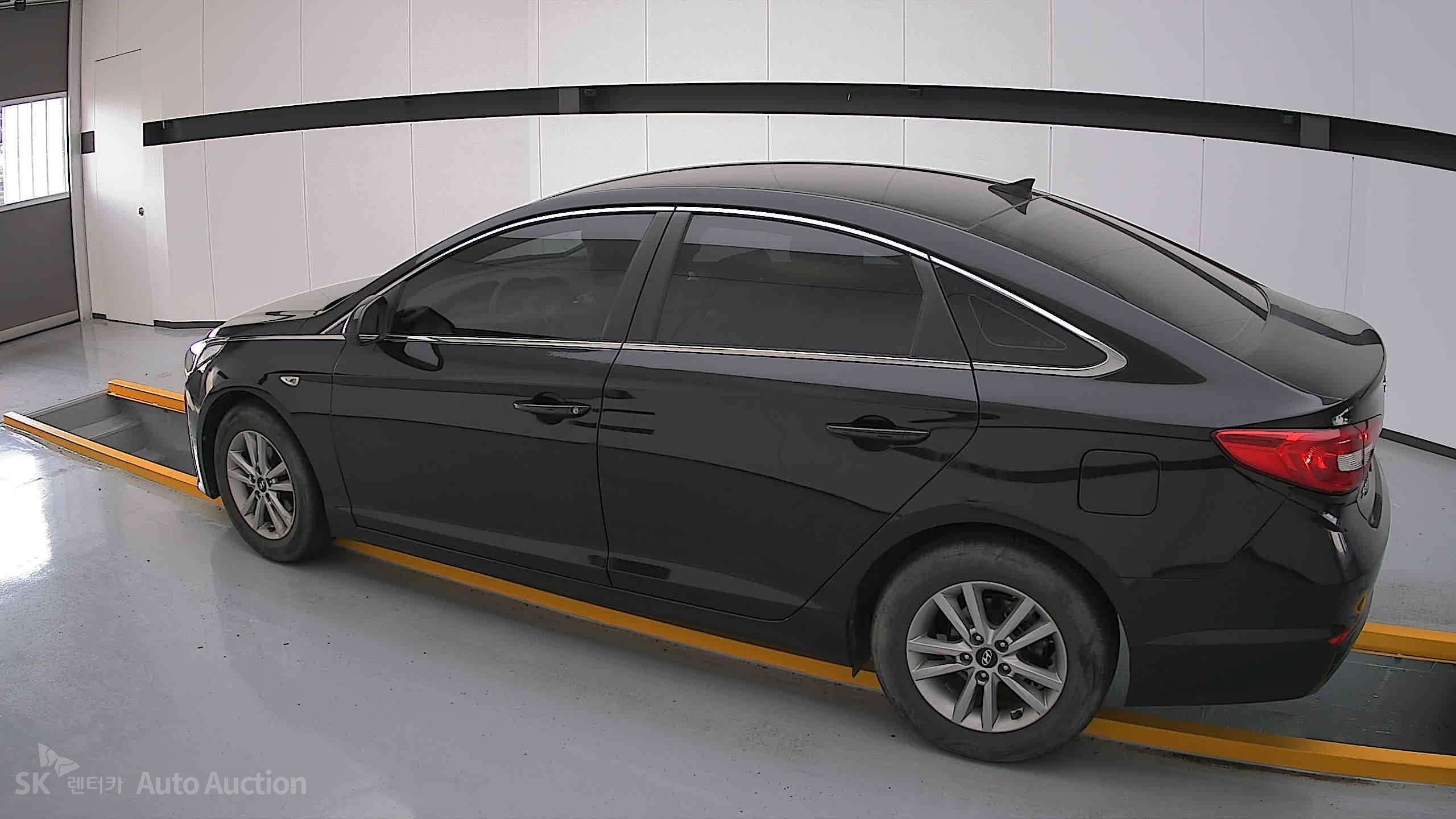 2015 - hyundai lf sonata