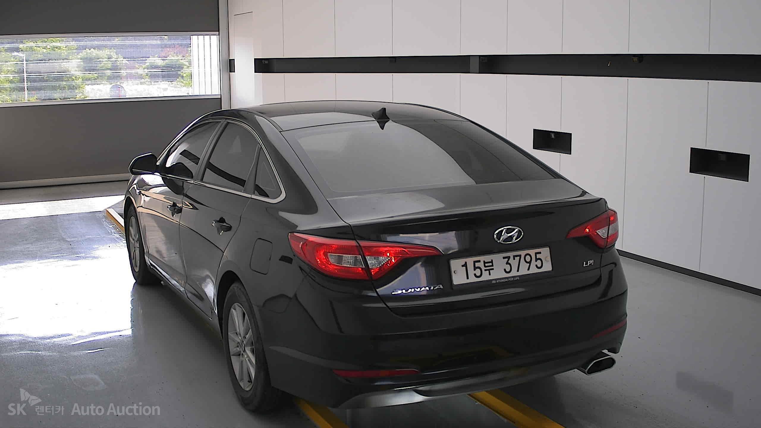 2015 - hyundai lf sonata