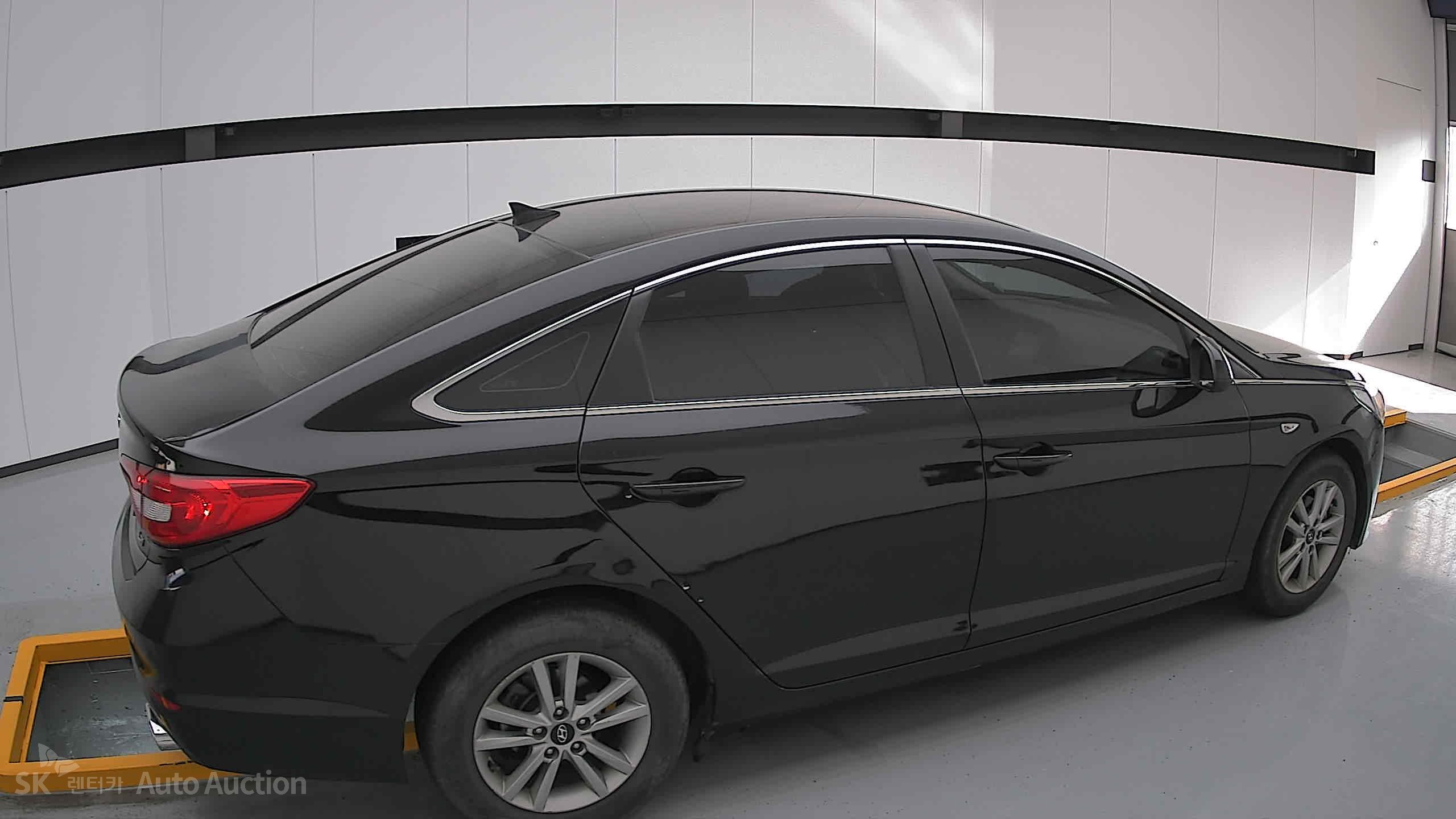 2015 - hyundai lf sonata