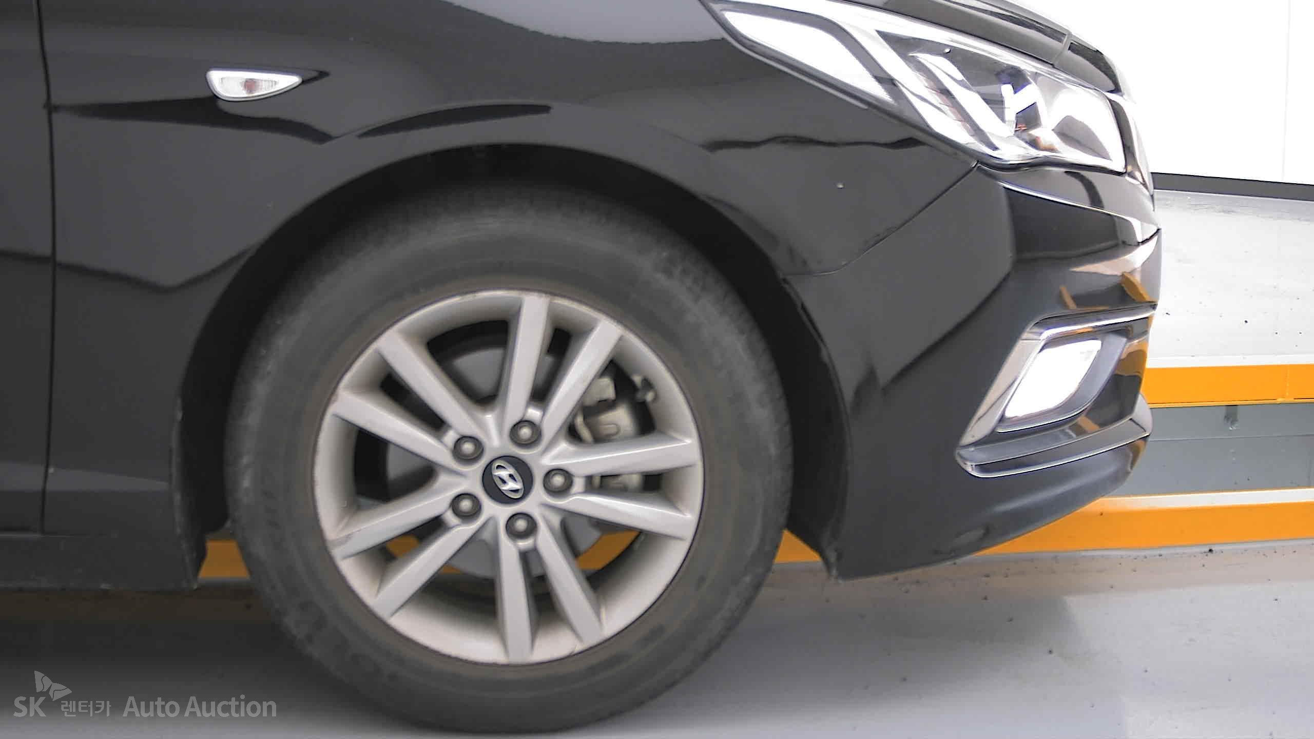 2015 - hyundai lf sonata