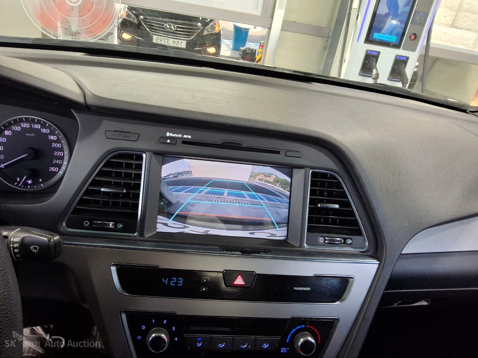 2015 - hyundai lf sonata