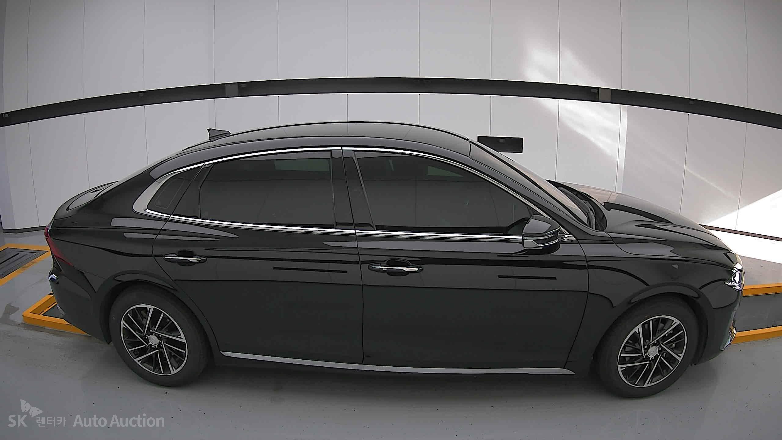 2020 - hyundai grandeur