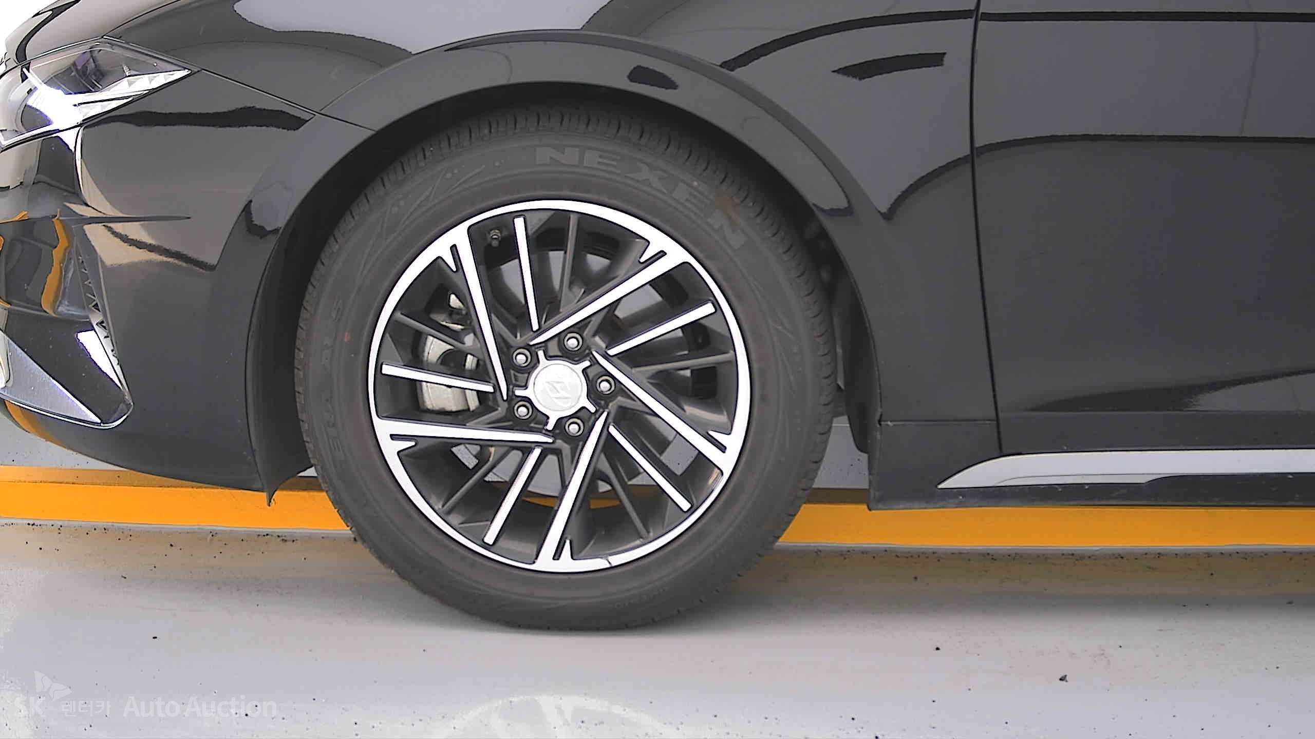 2020 - hyundai grandeur