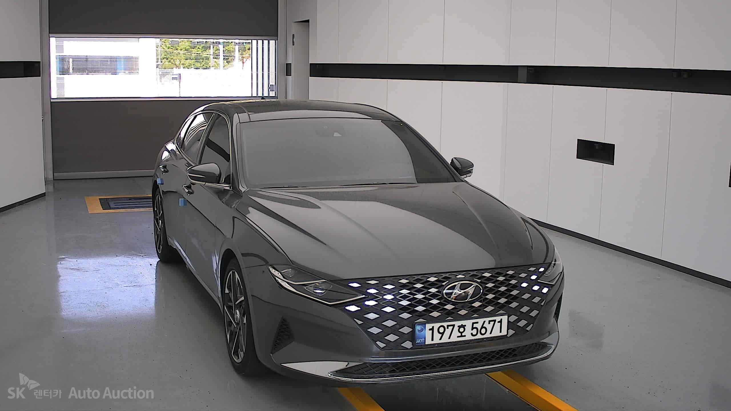 2022 - hyundai grandeur