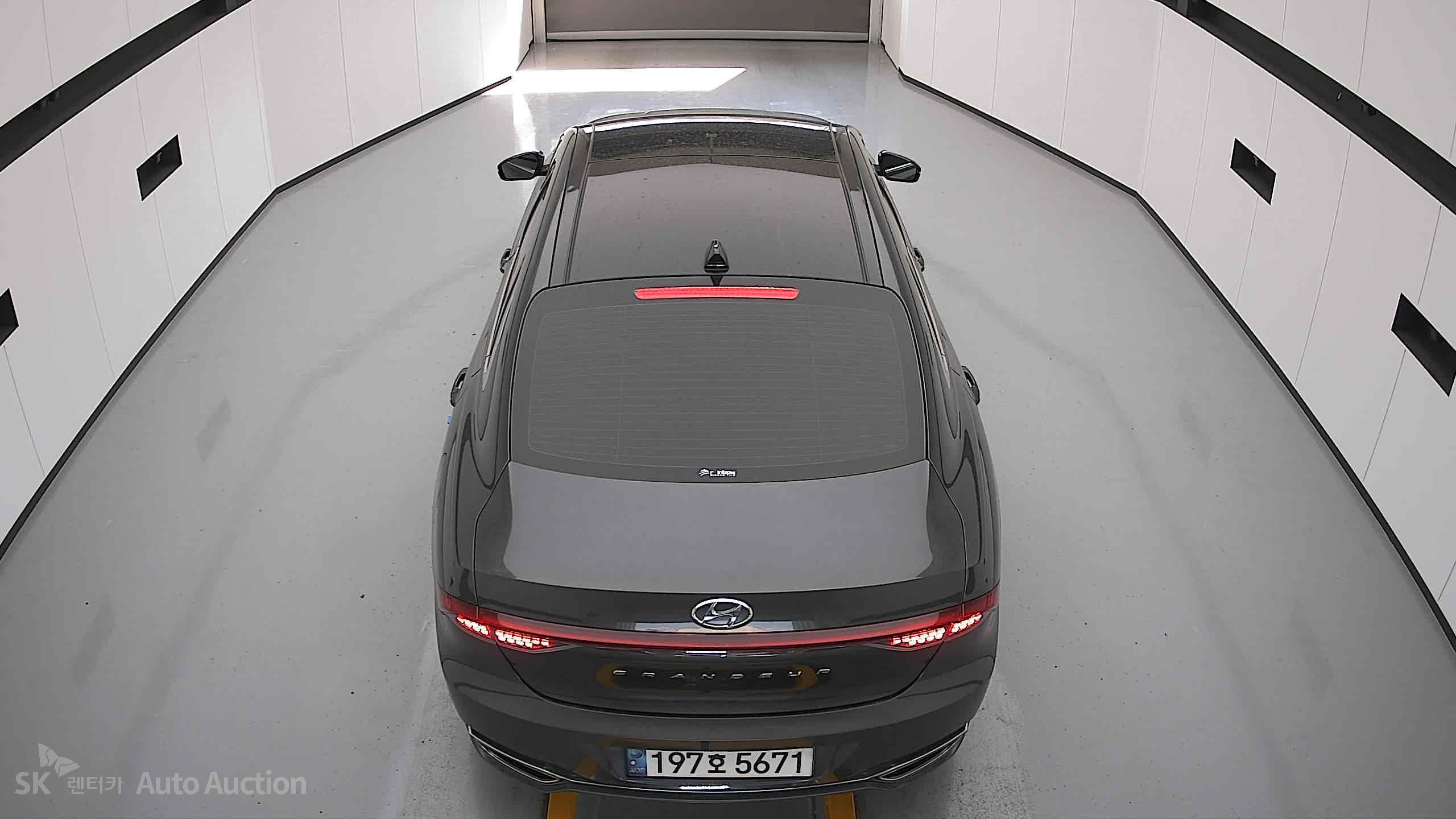 2022 - hyundai grandeur