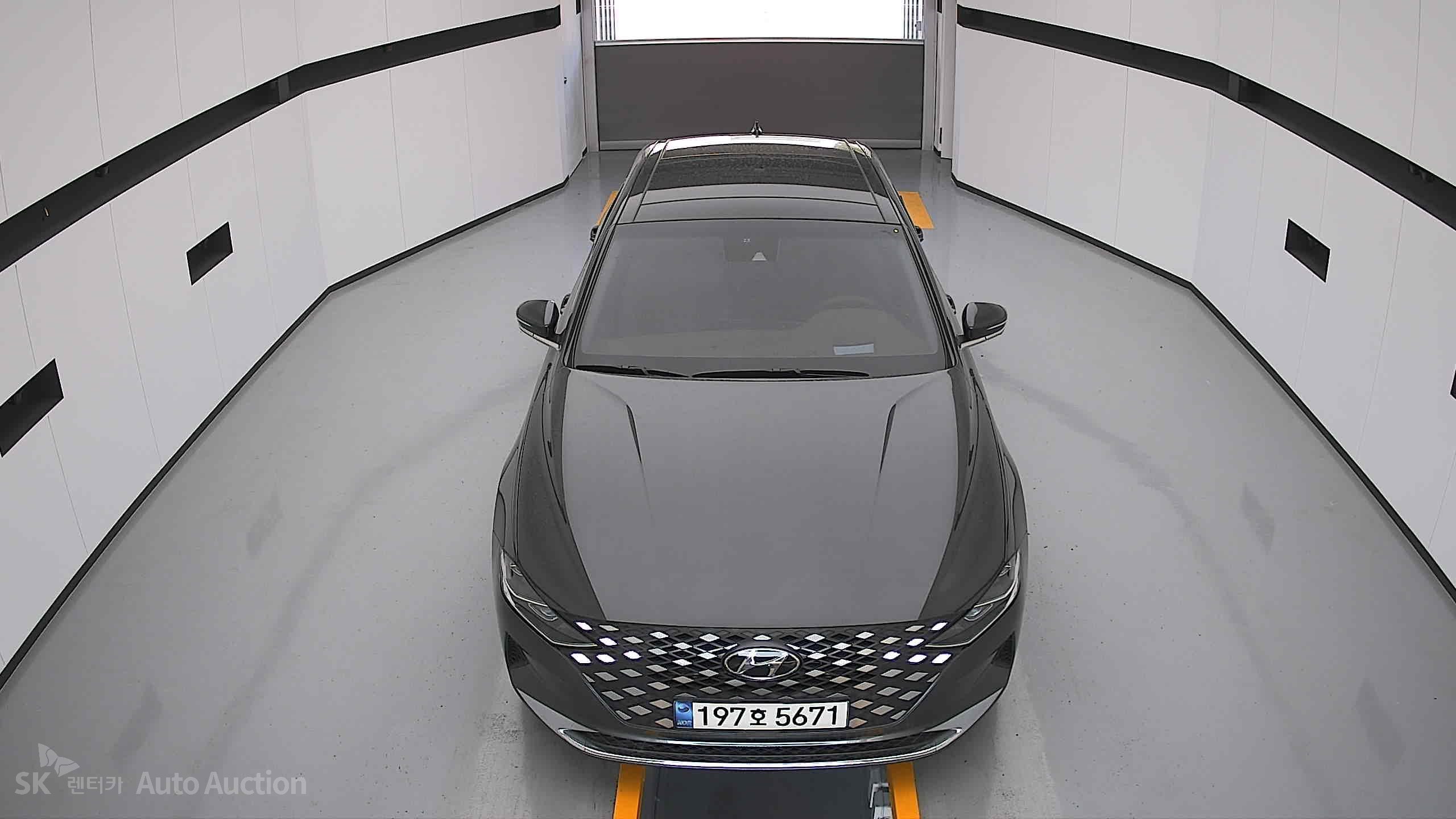 2022 - hyundai grandeur