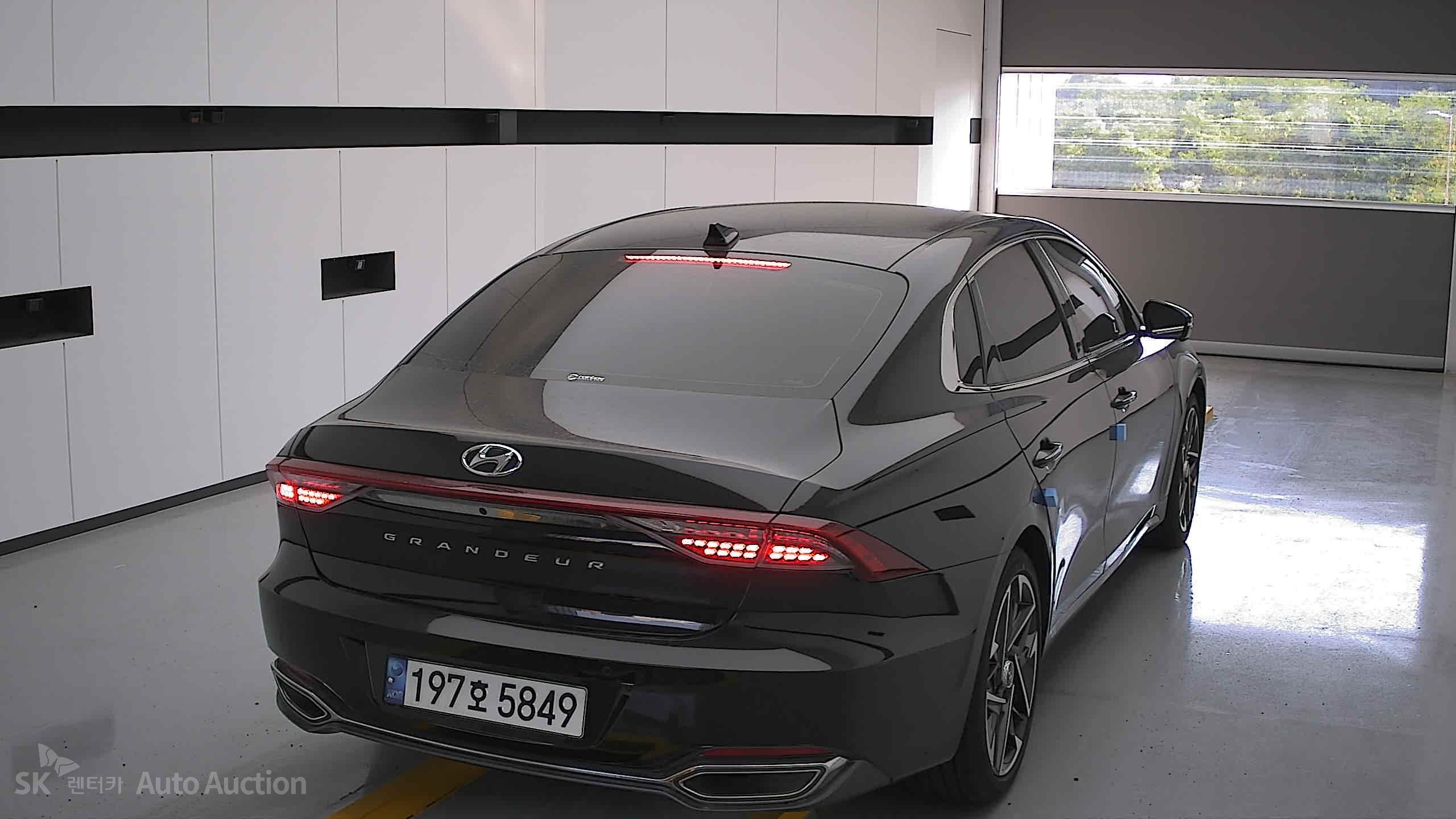 2022 - hyundai grandeur