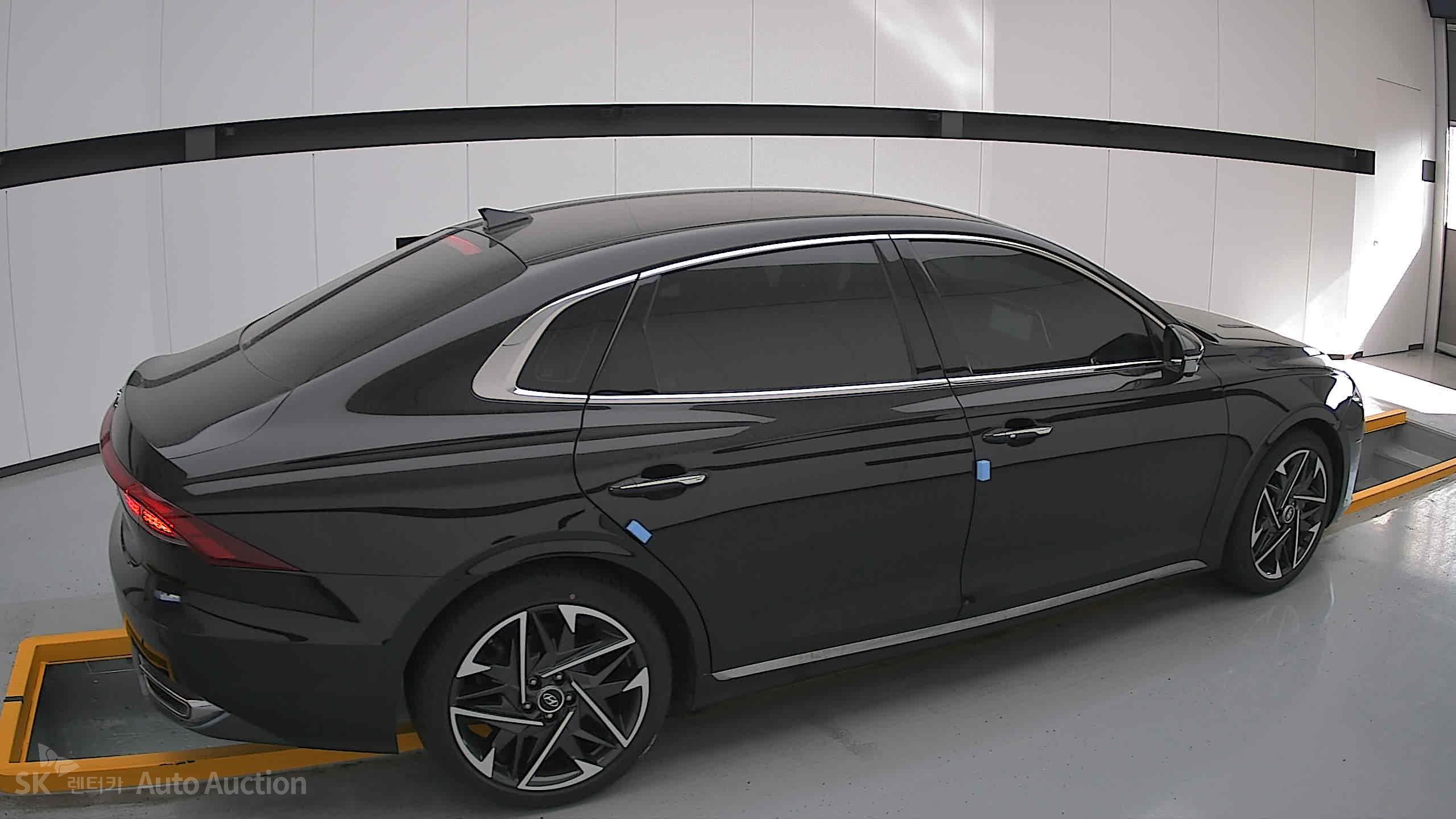 2022 - hyundai grandeur