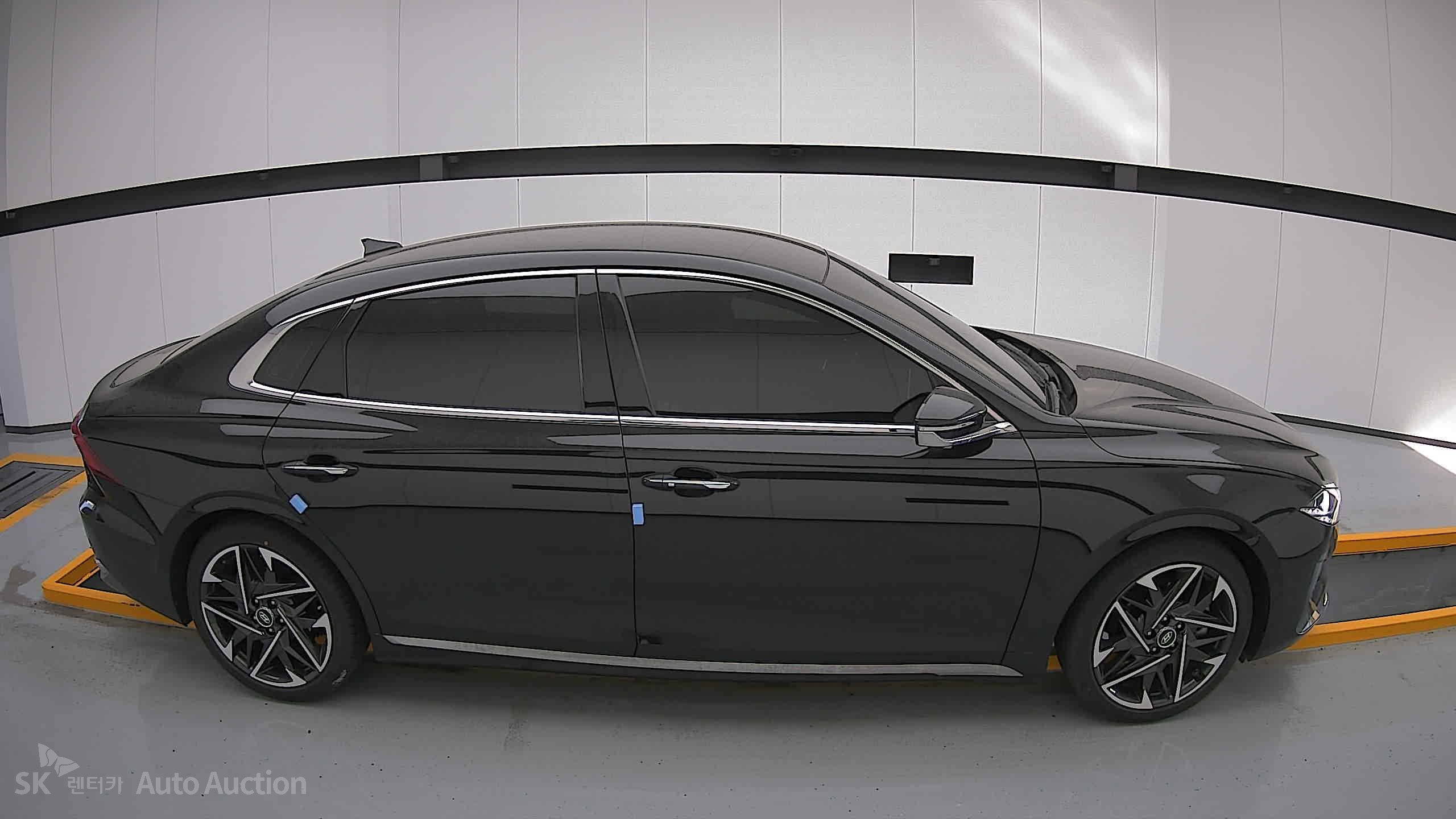 2022 - hyundai grandeur