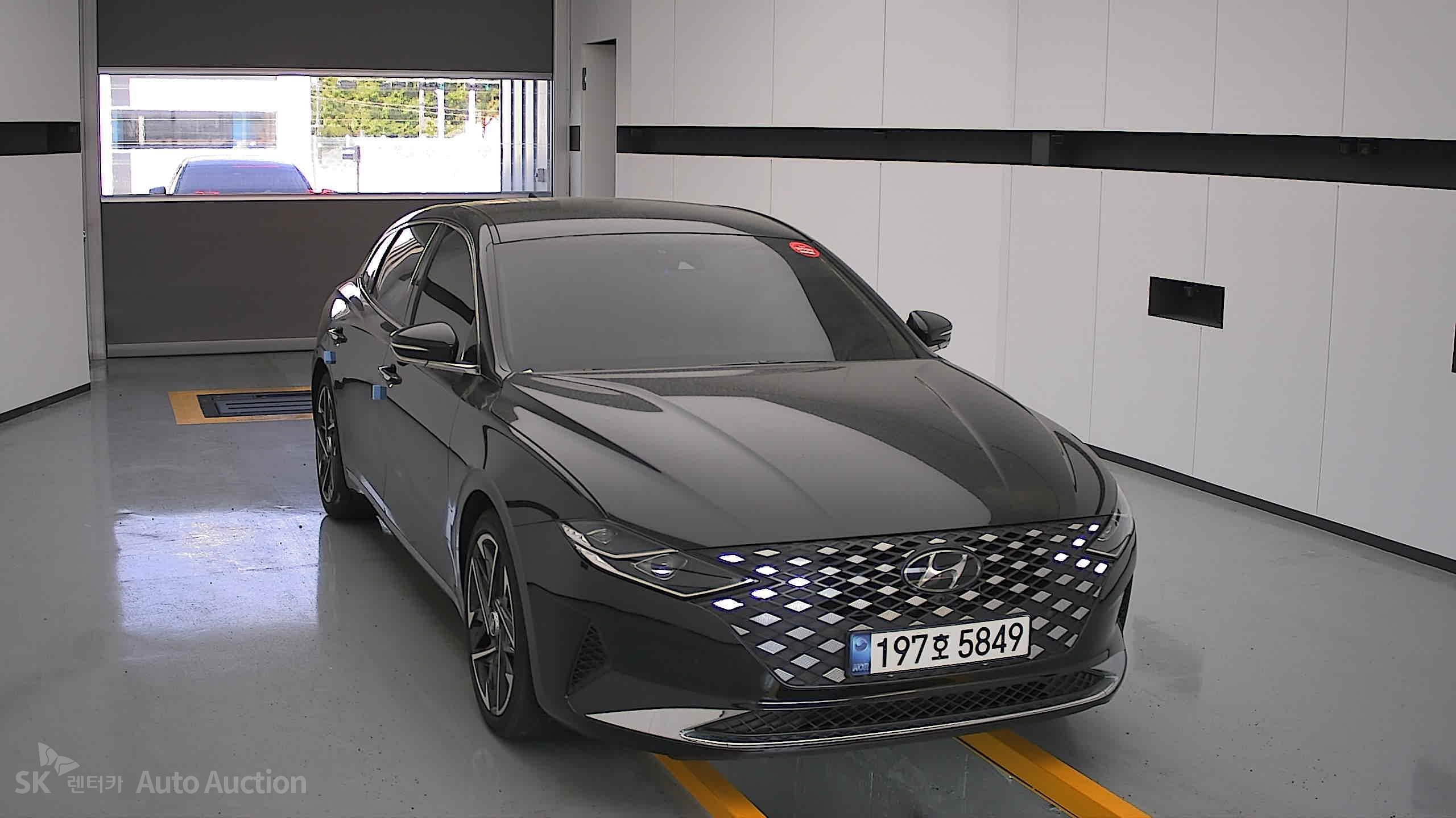 2022 - hyundai grandeur