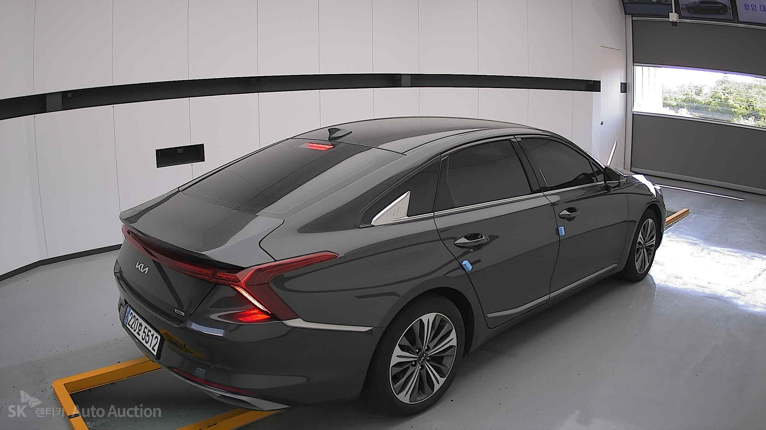 2023 - kia k8