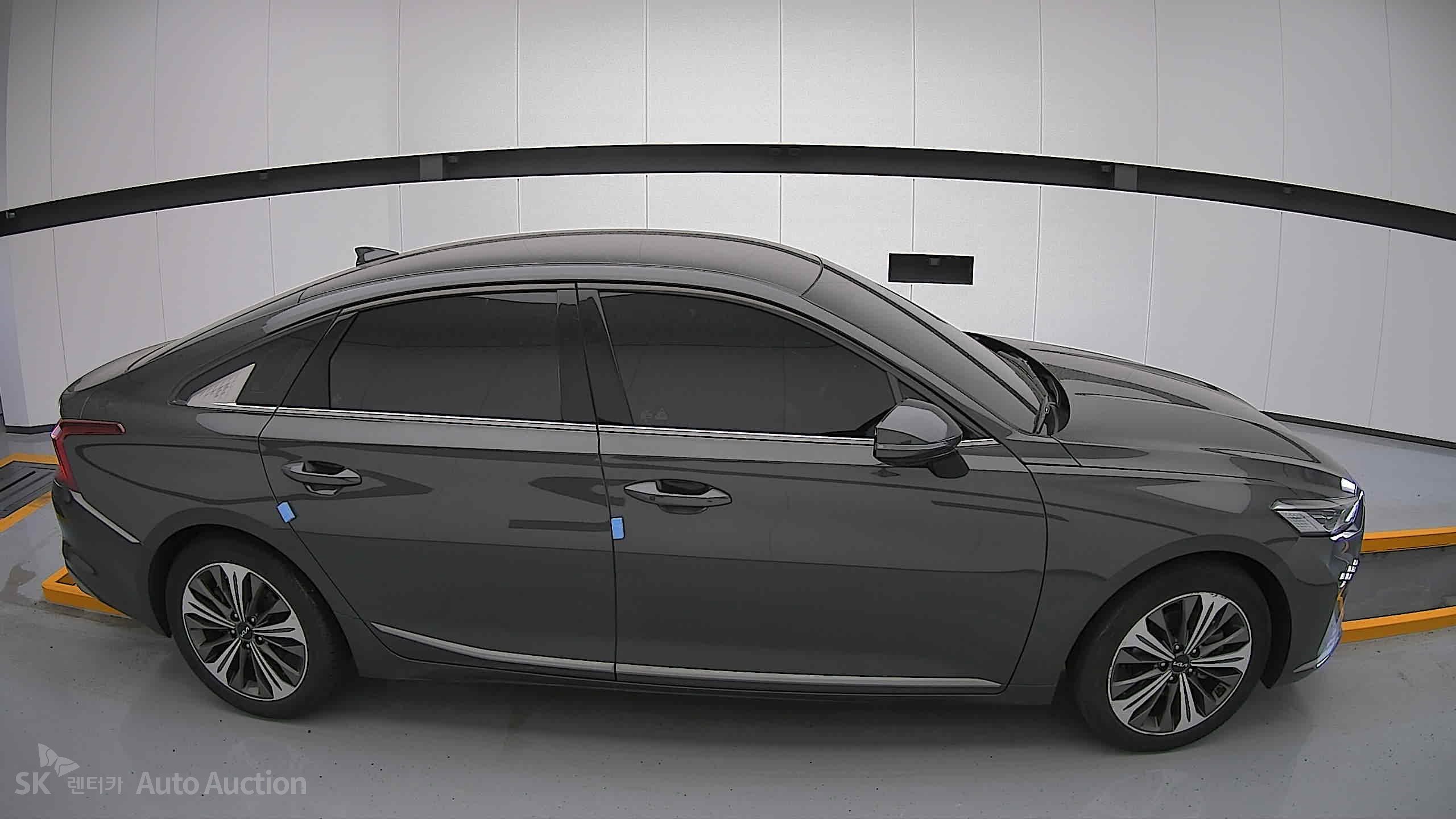 2023 - kia k8