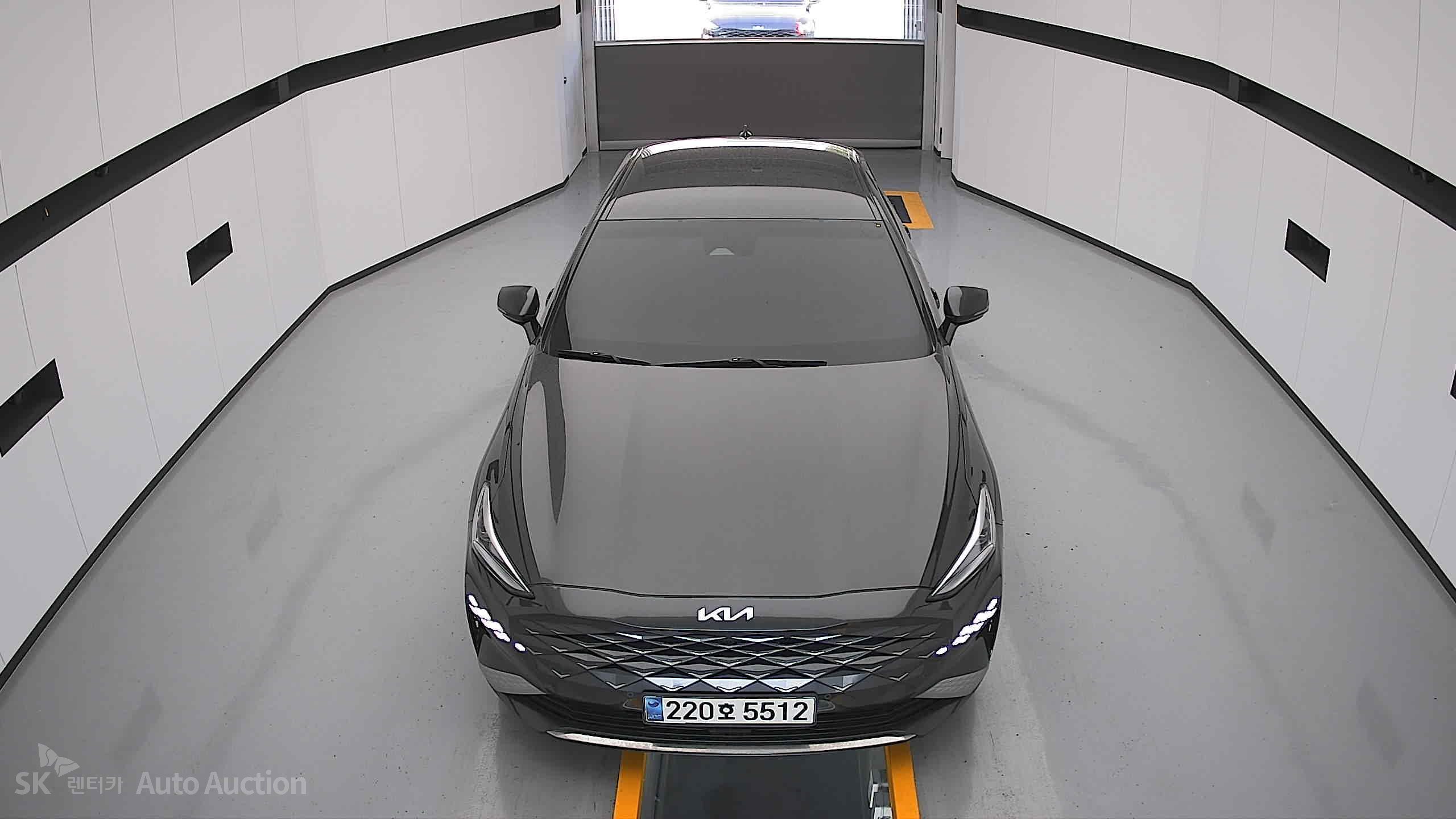 2023 - kia k8