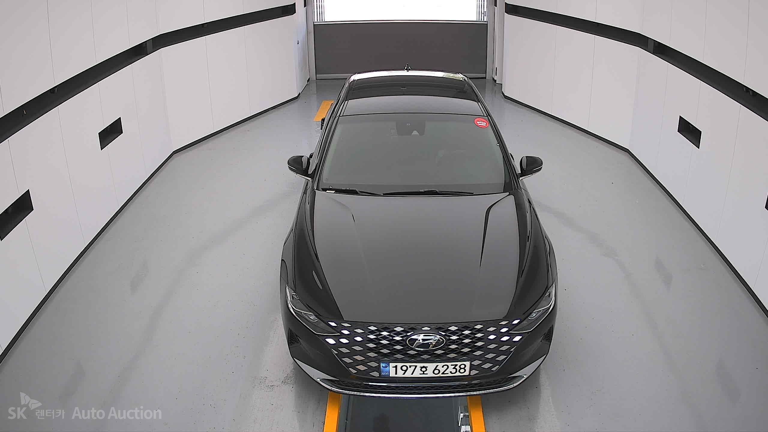 2022 - hyundai grandeur