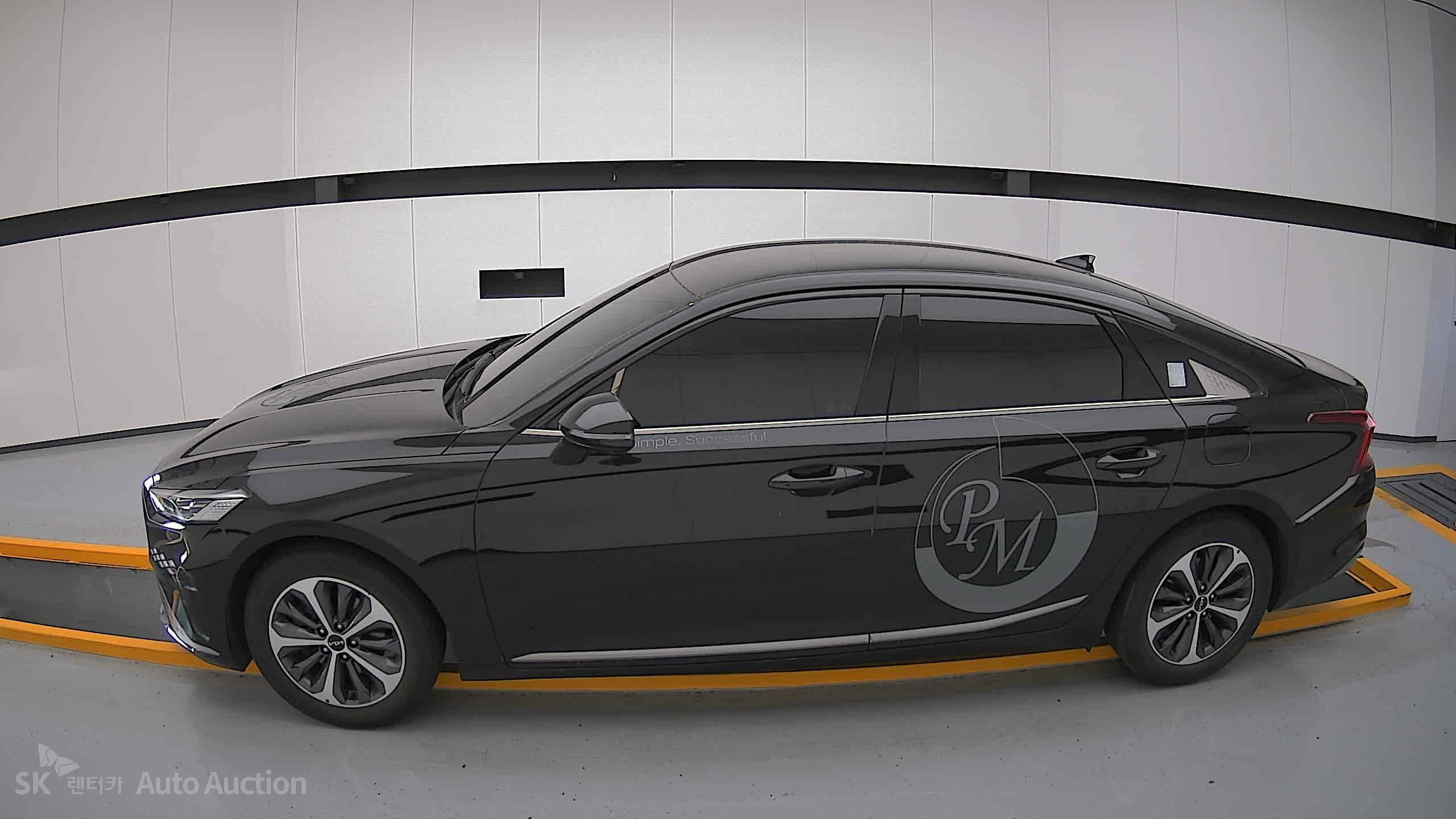 2022 - kia k8