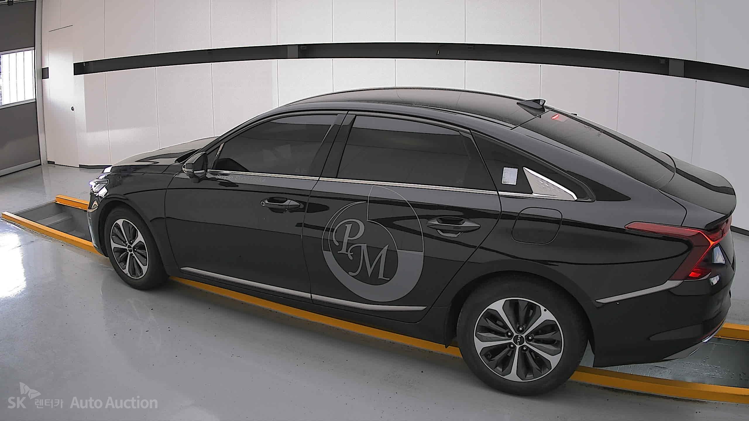 2022 - kia k8