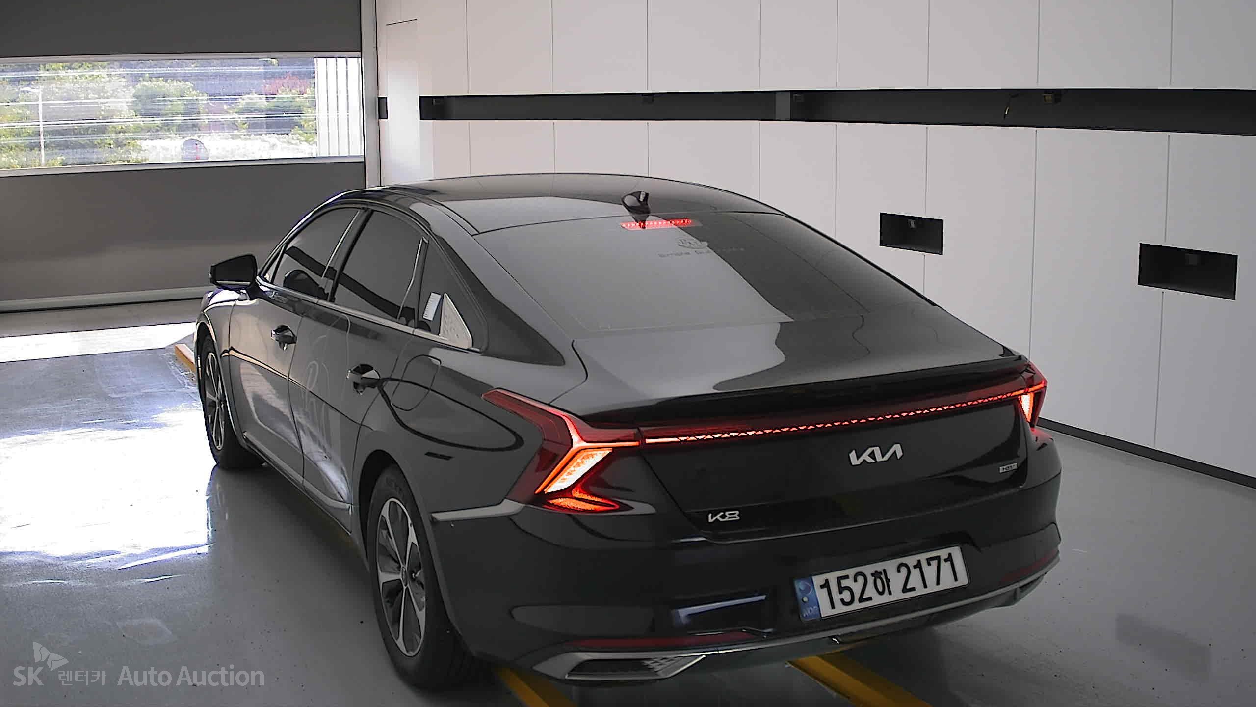 2022 - kia k8