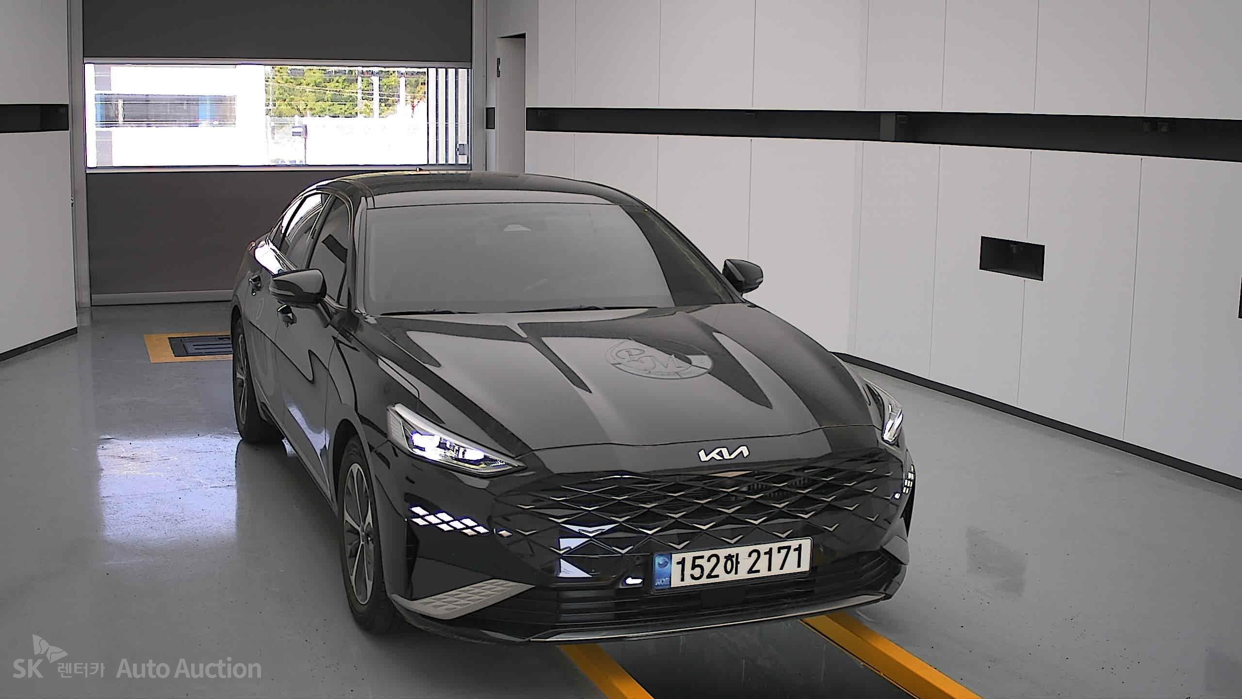 2022 - kia k8