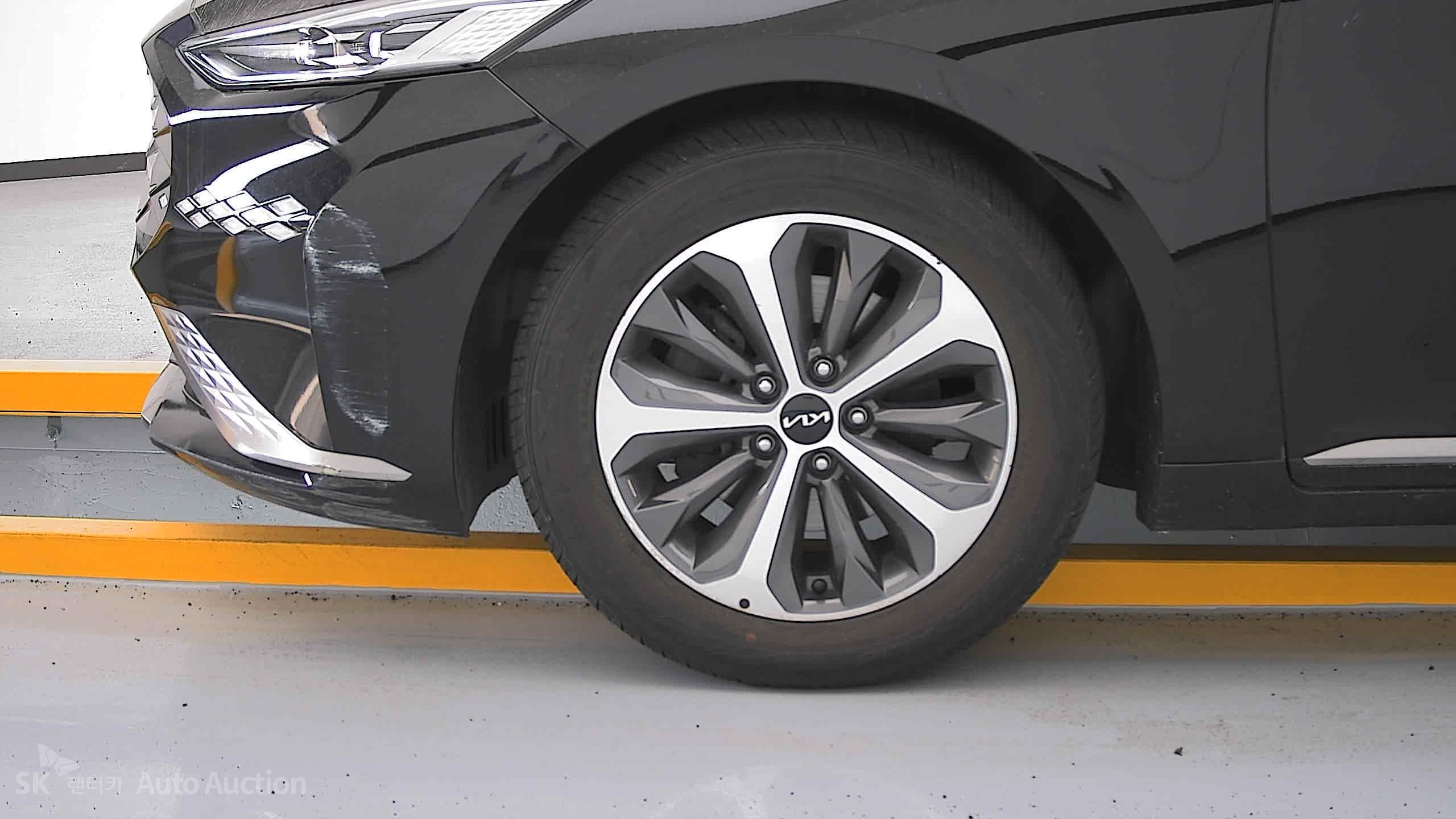 2022 - kia k8