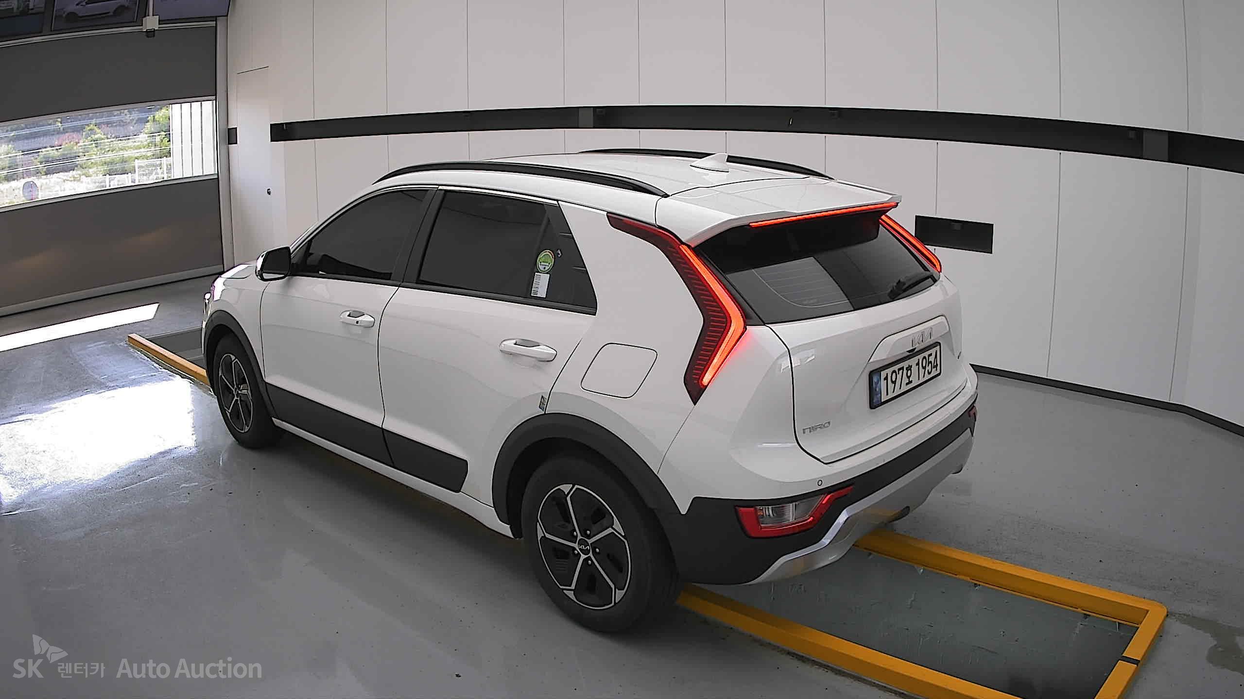 2022 - kia all-new niro