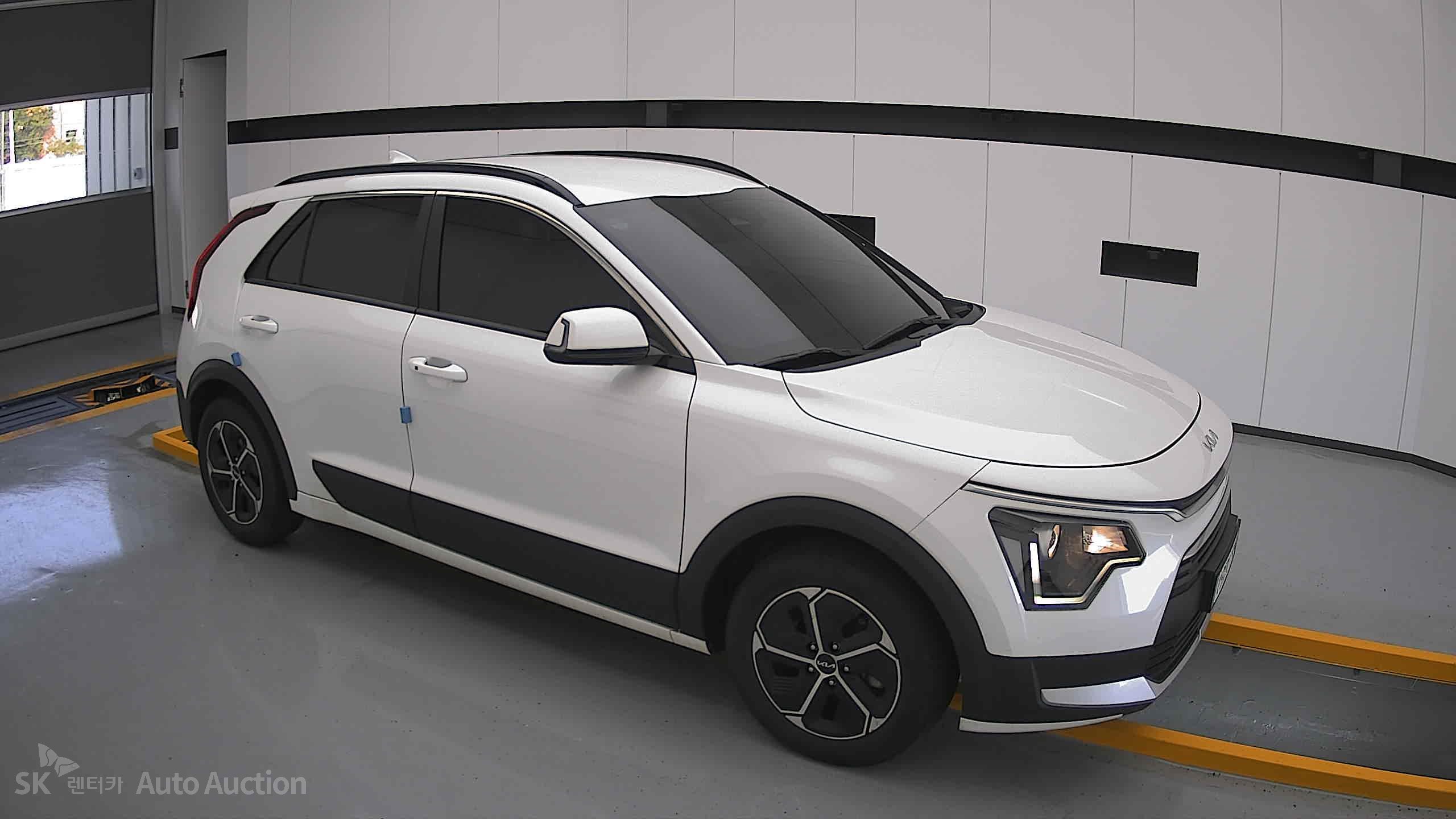 2022 - kia all-new niro