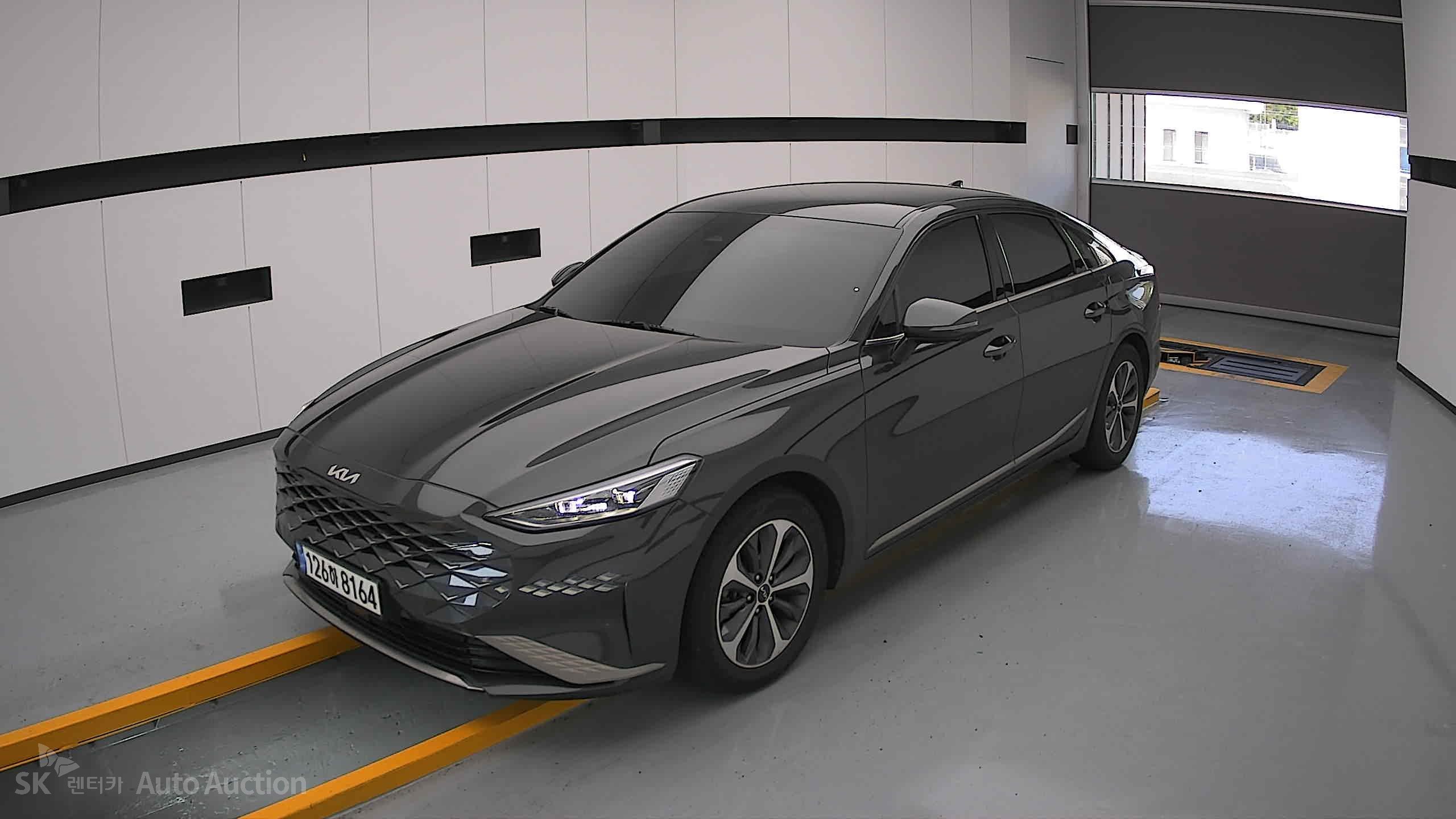2023 - kia k8