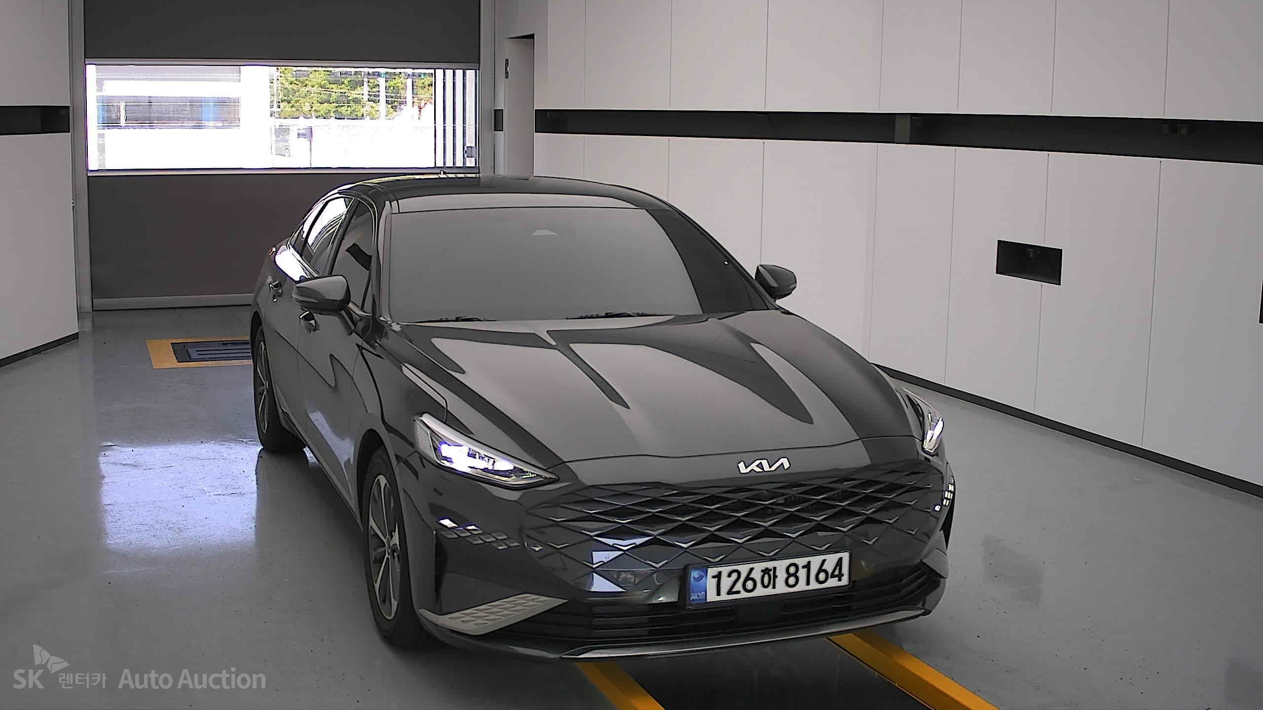 2023 - kia k8