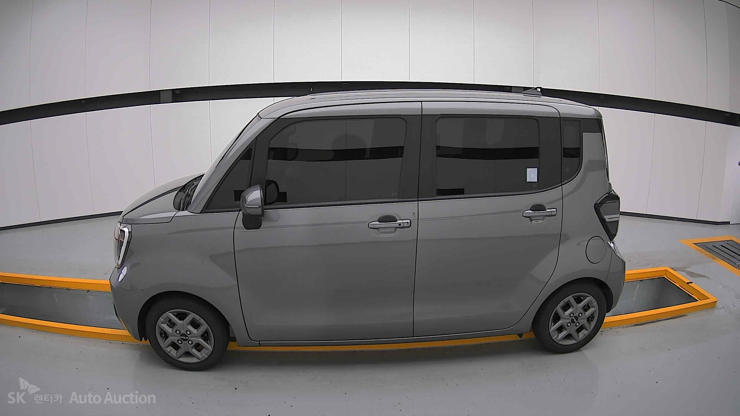 2023 - kia ray