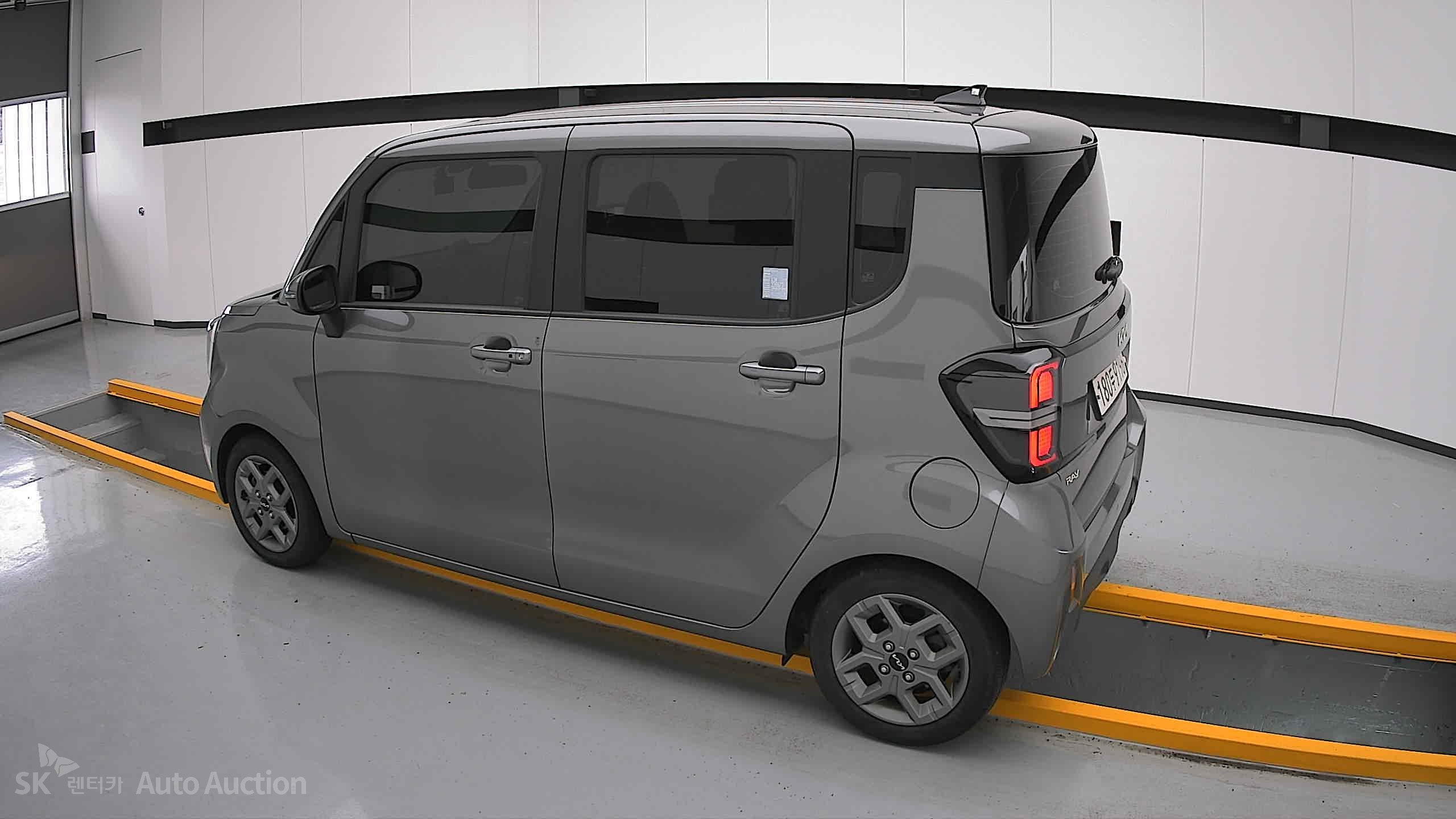 2023 - kia ray