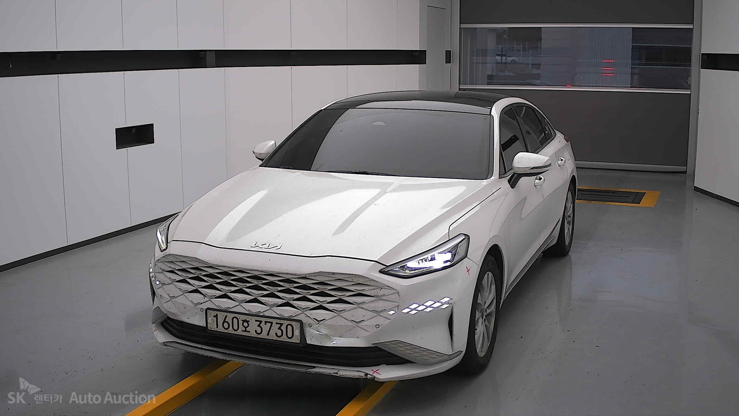 2022 - kia k8