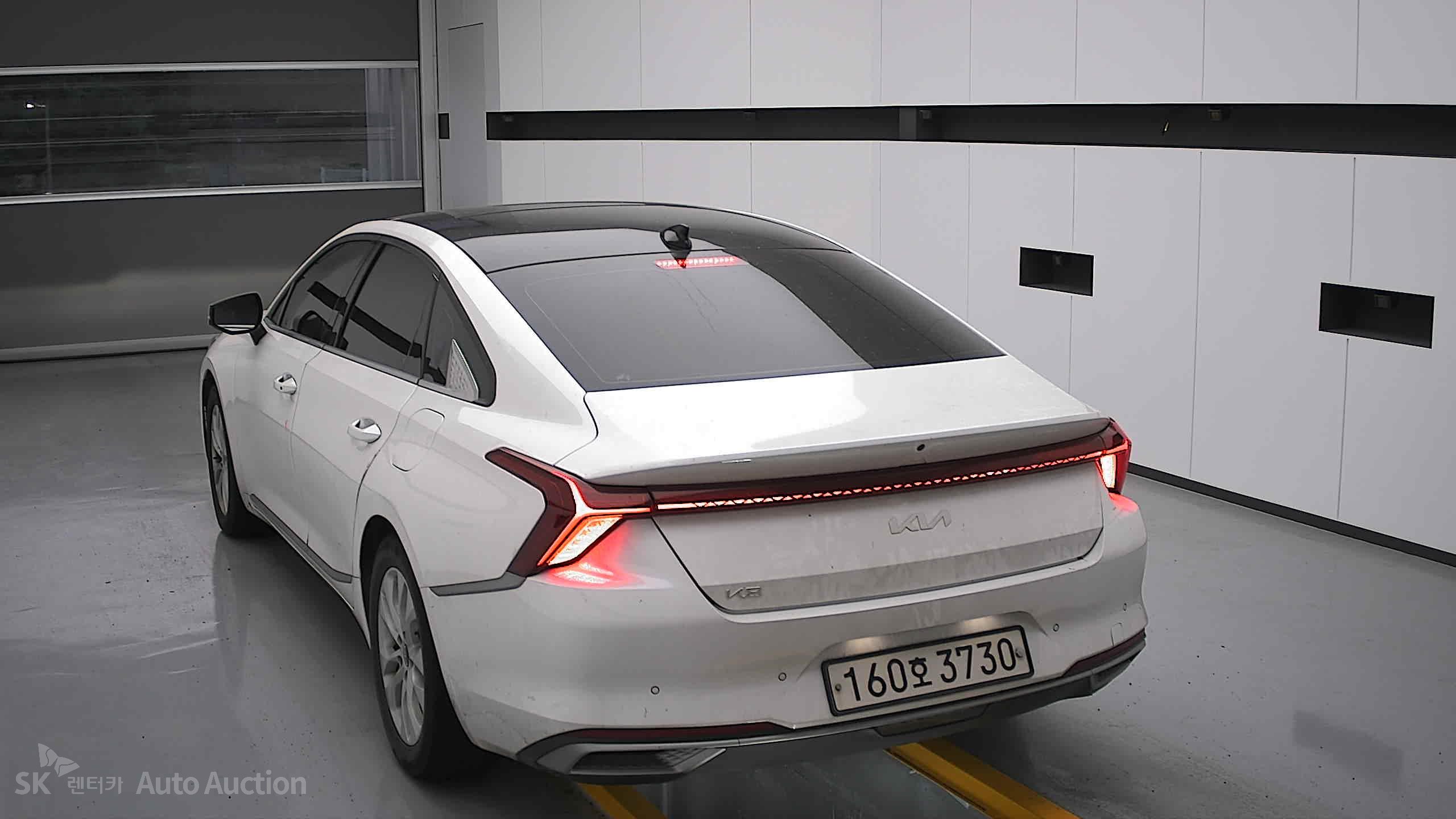 2022 - kia k8