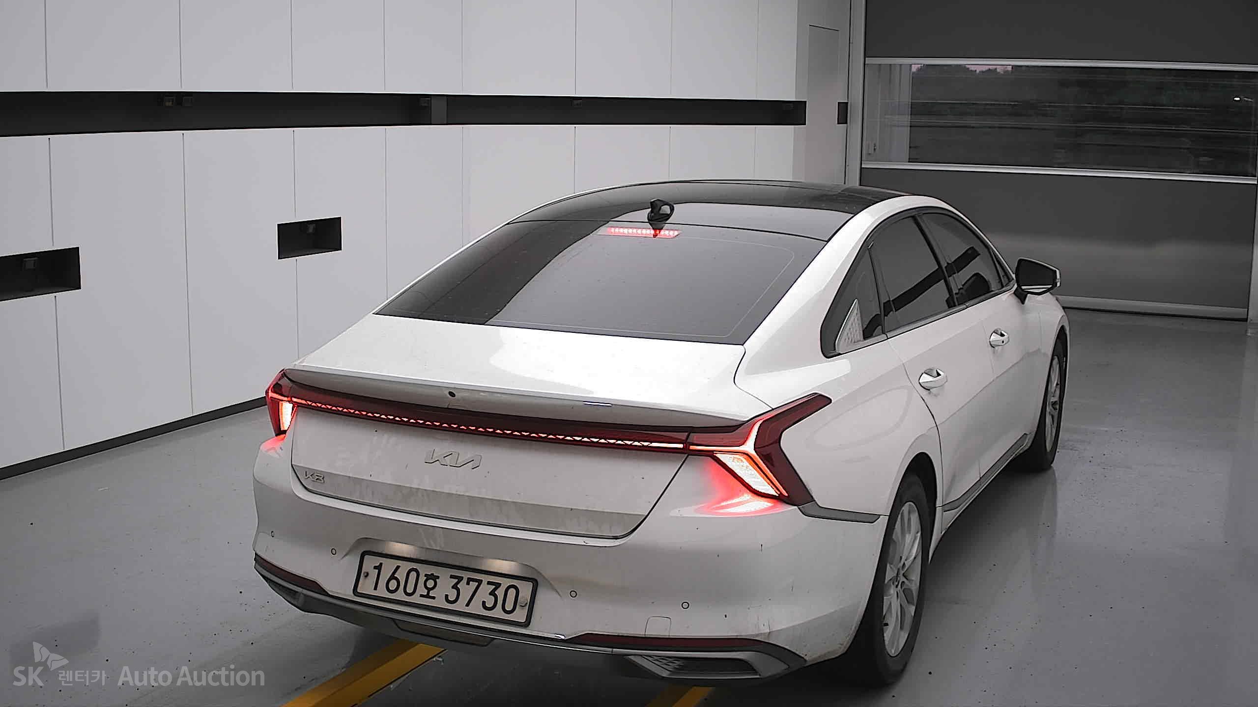 2022 - kia k8