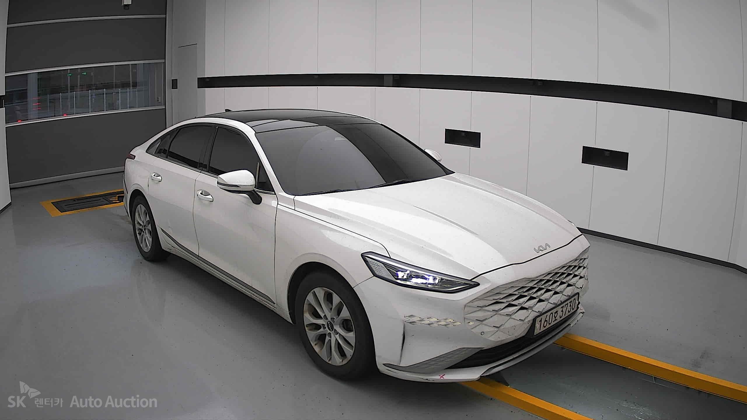 2022 - kia k8